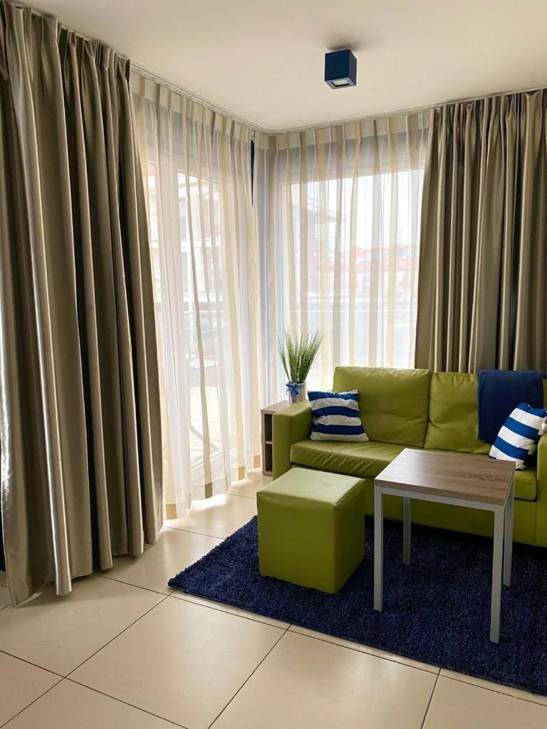 Superior Apartment photo 1
