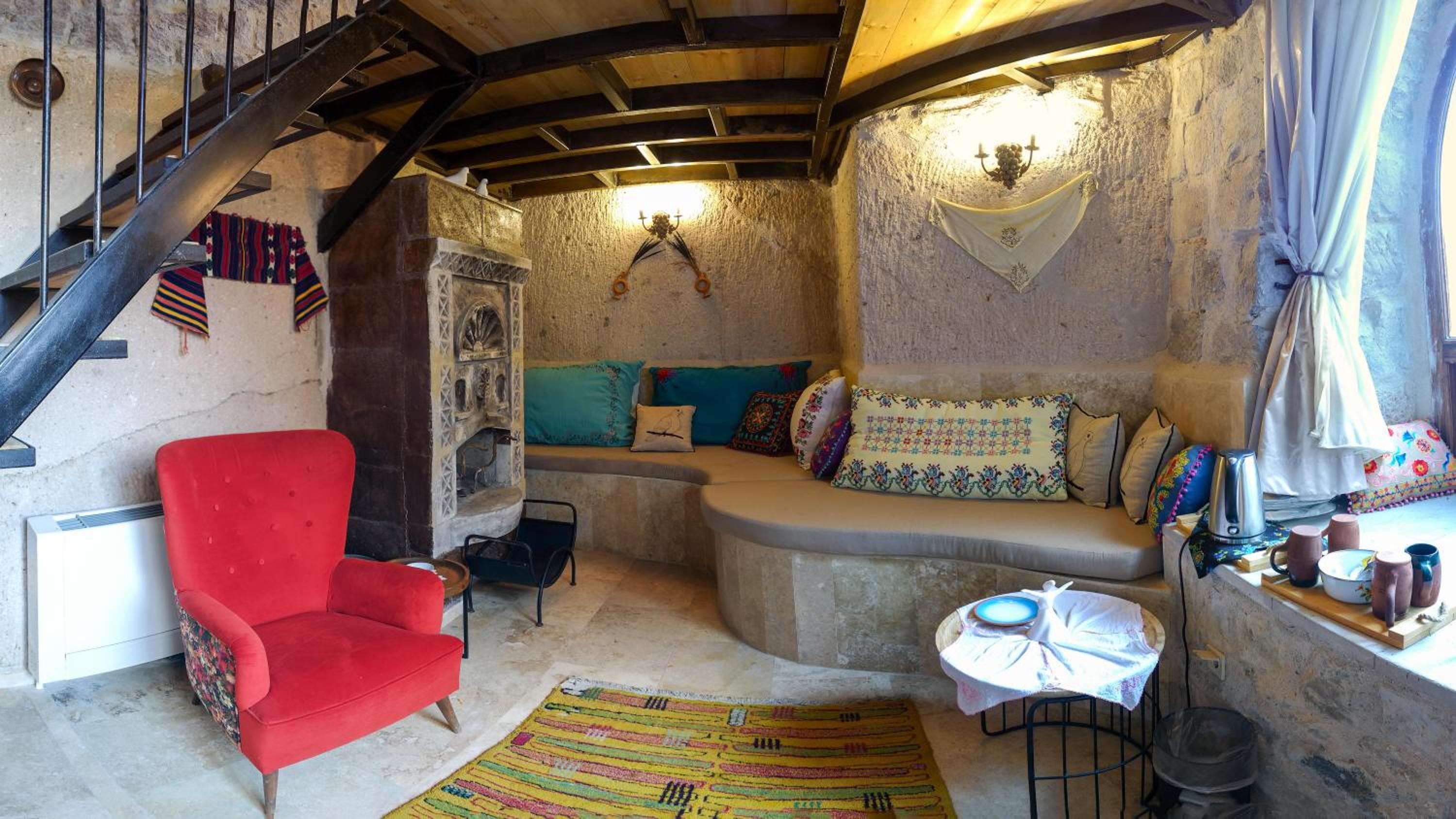 Family Room - Photo 15