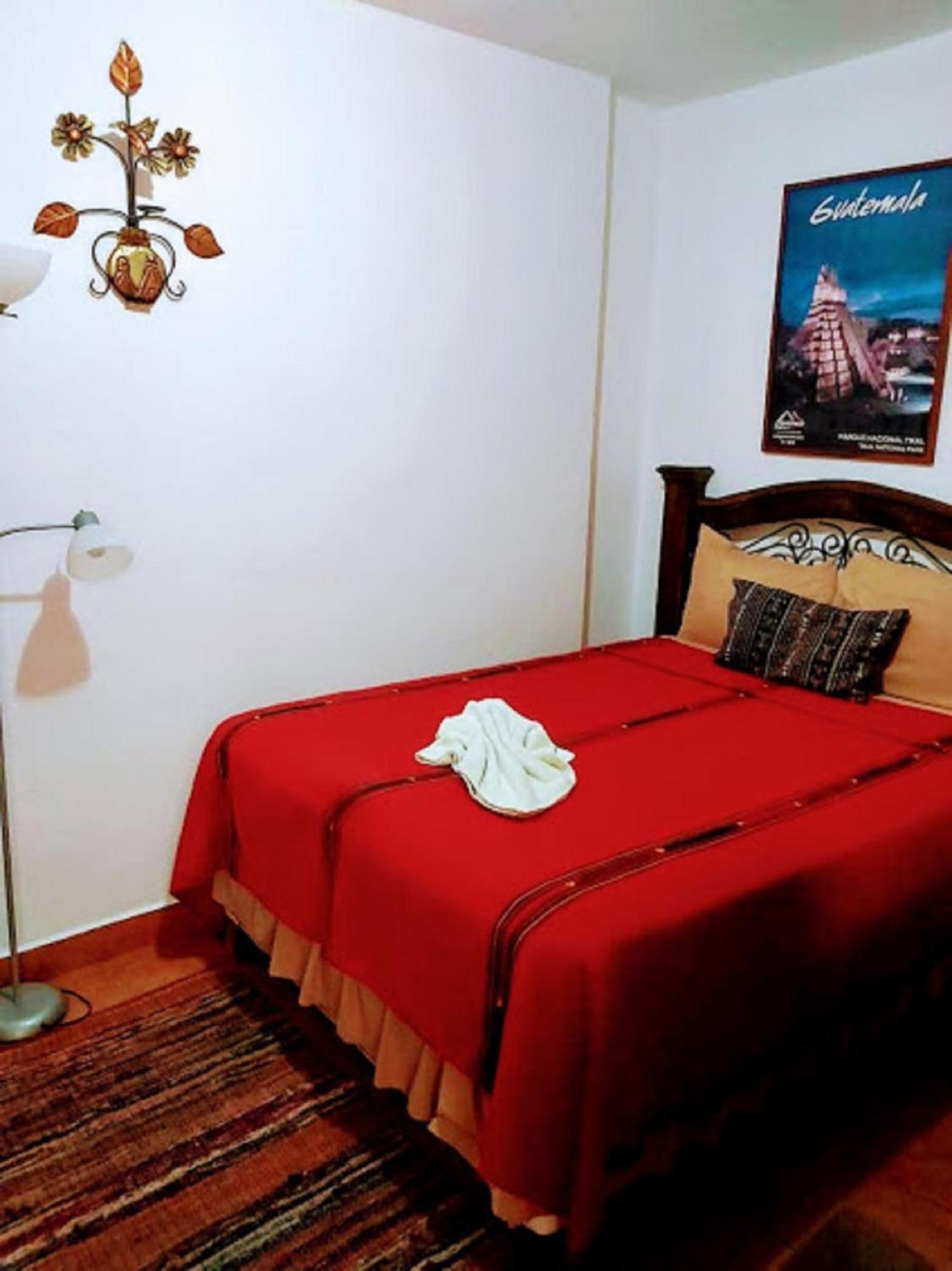 Standard Double Room with Shared Bathroom photo 1
