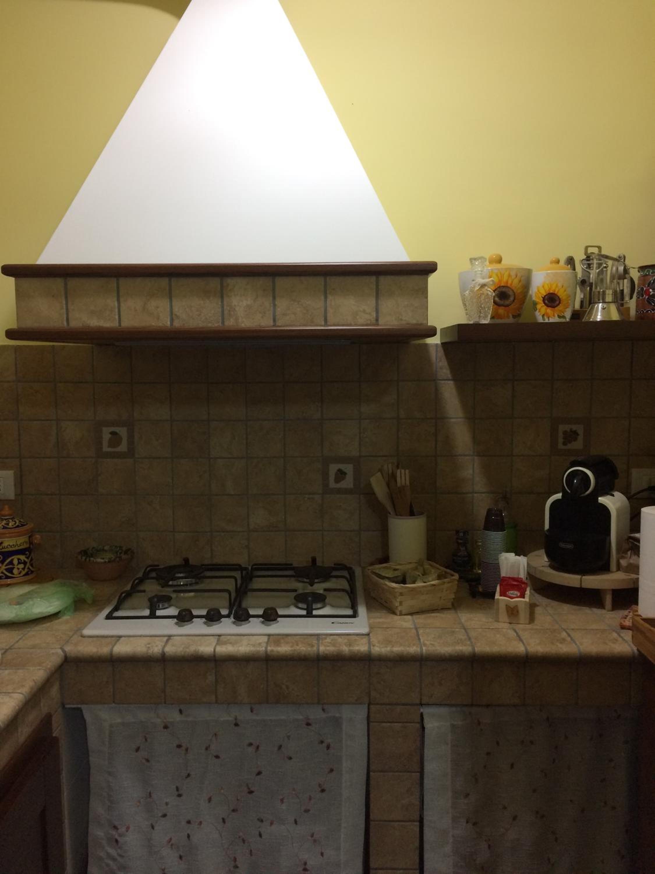 Three-Bedroom House - Photo 7