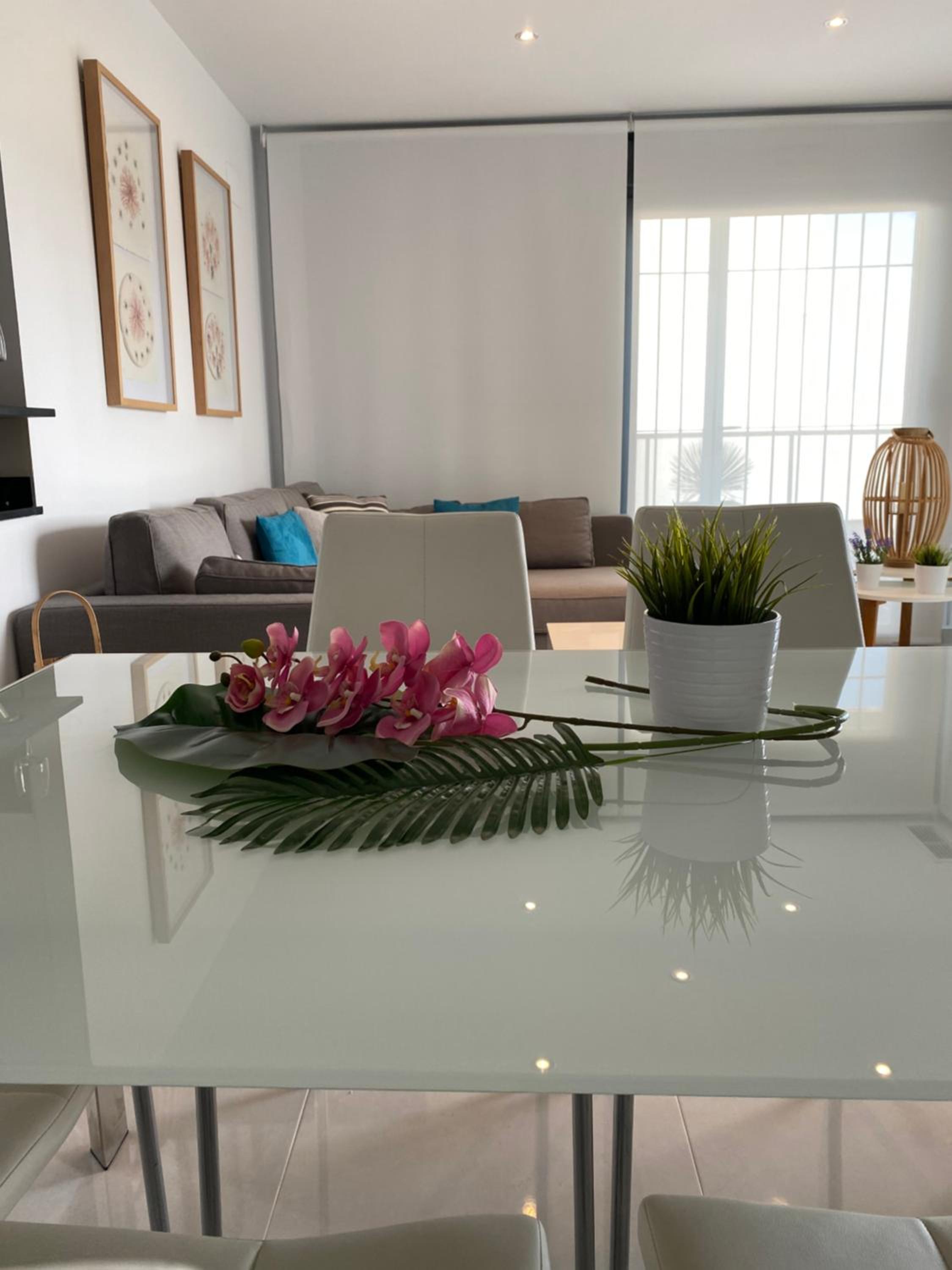 Apartment photo 2