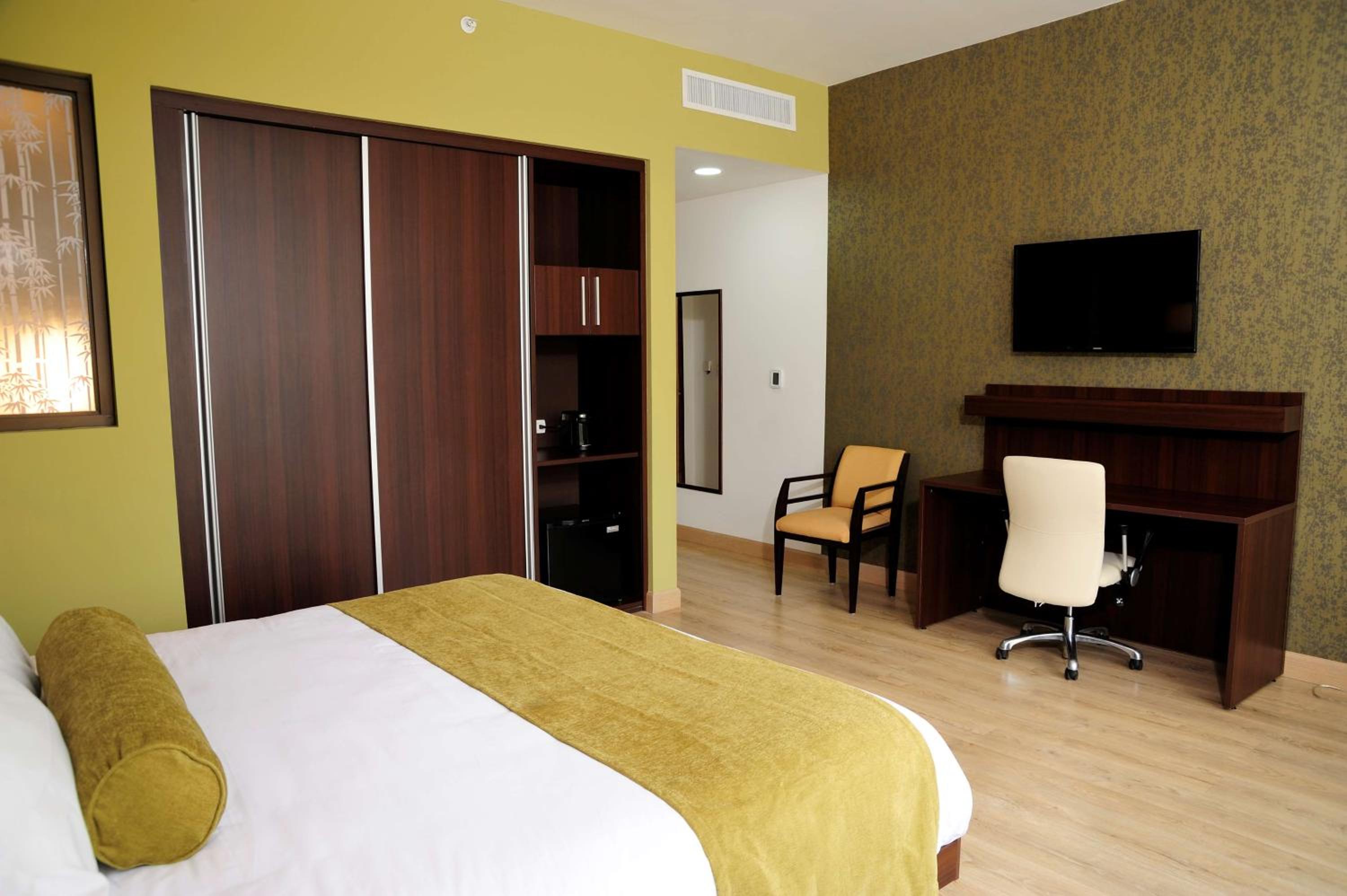 Available room