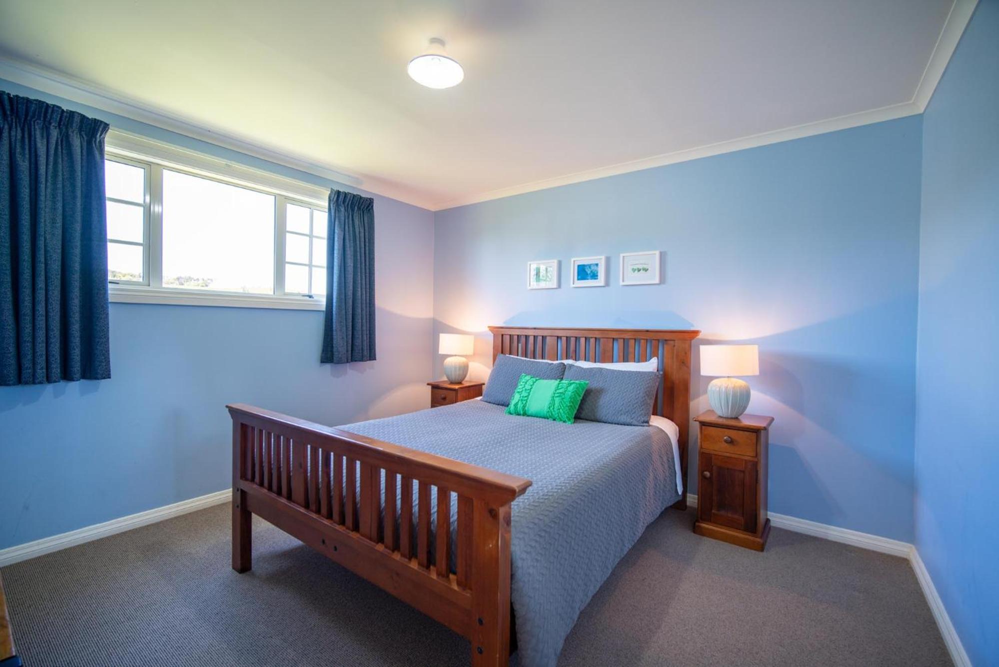 Two-Bedroom House photo 2