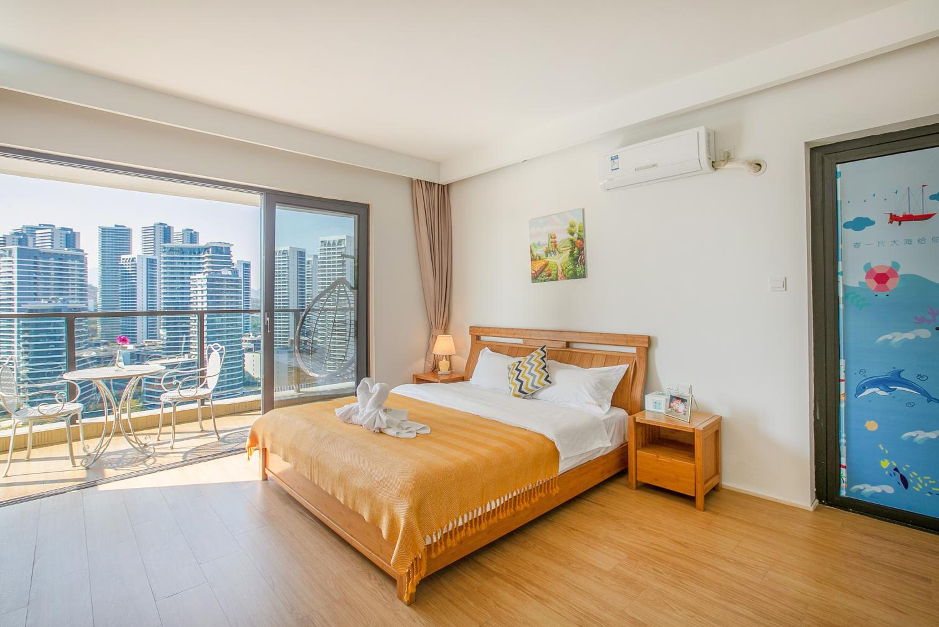 King Room with Partial Sea View photo 1