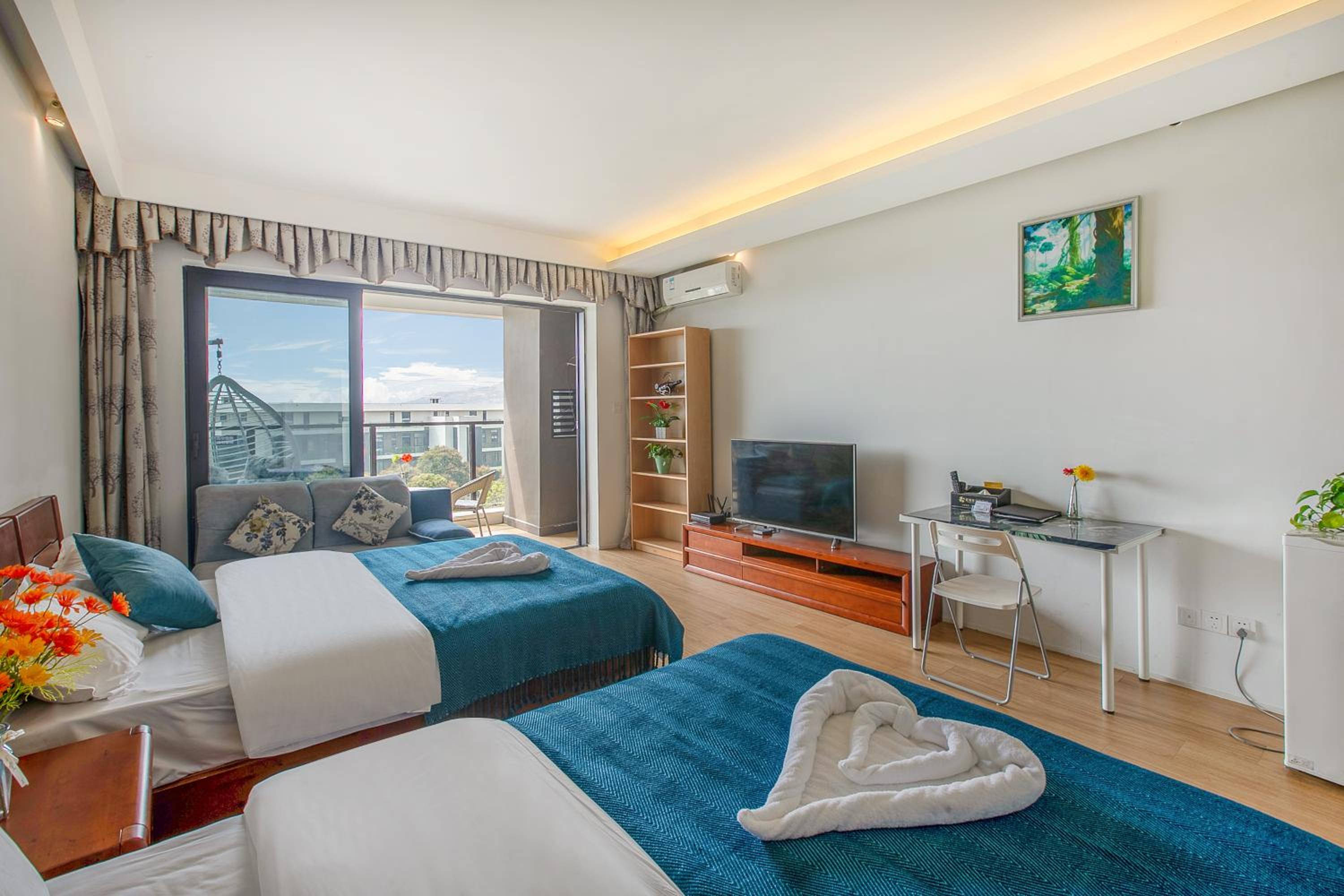 Twin Room with Garden View photo 2