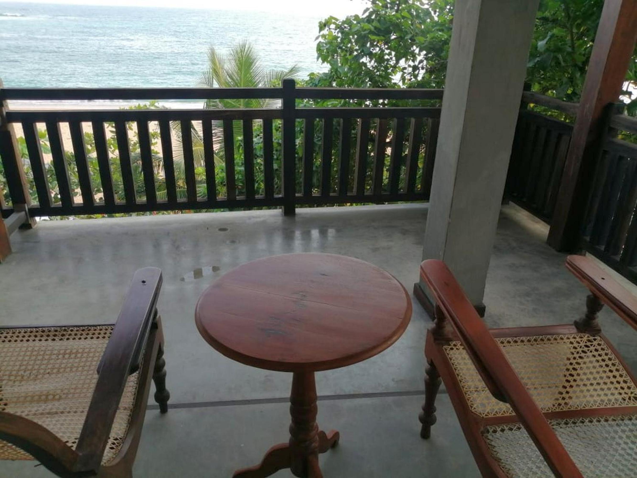 Deluxe Room with Sea View - Upper Floor photo 2