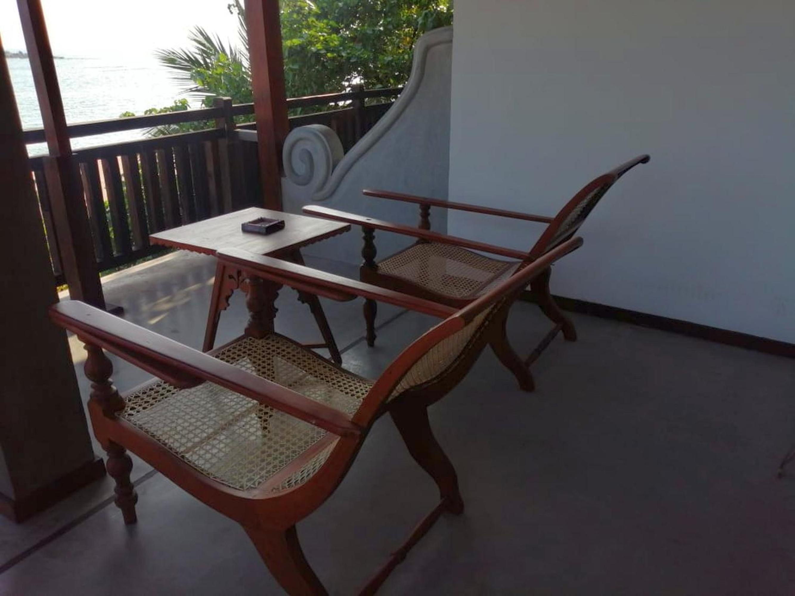 Deluxe Room with Sea View - Upper Floor photo 3