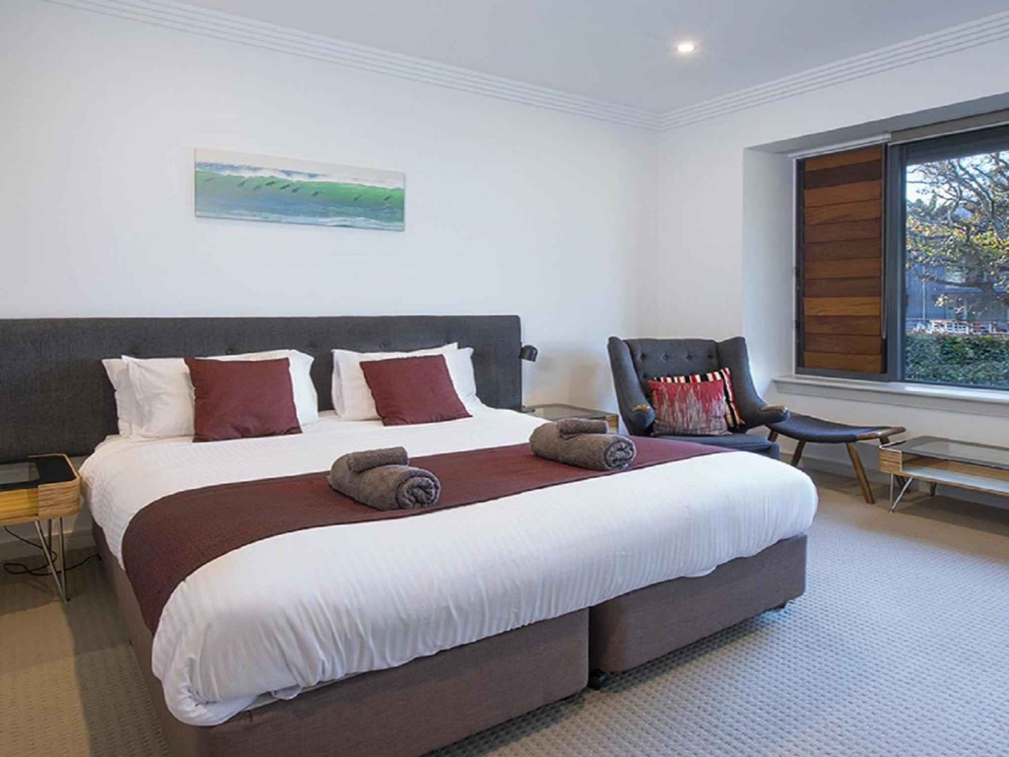 Studio Apartment - Photo 11