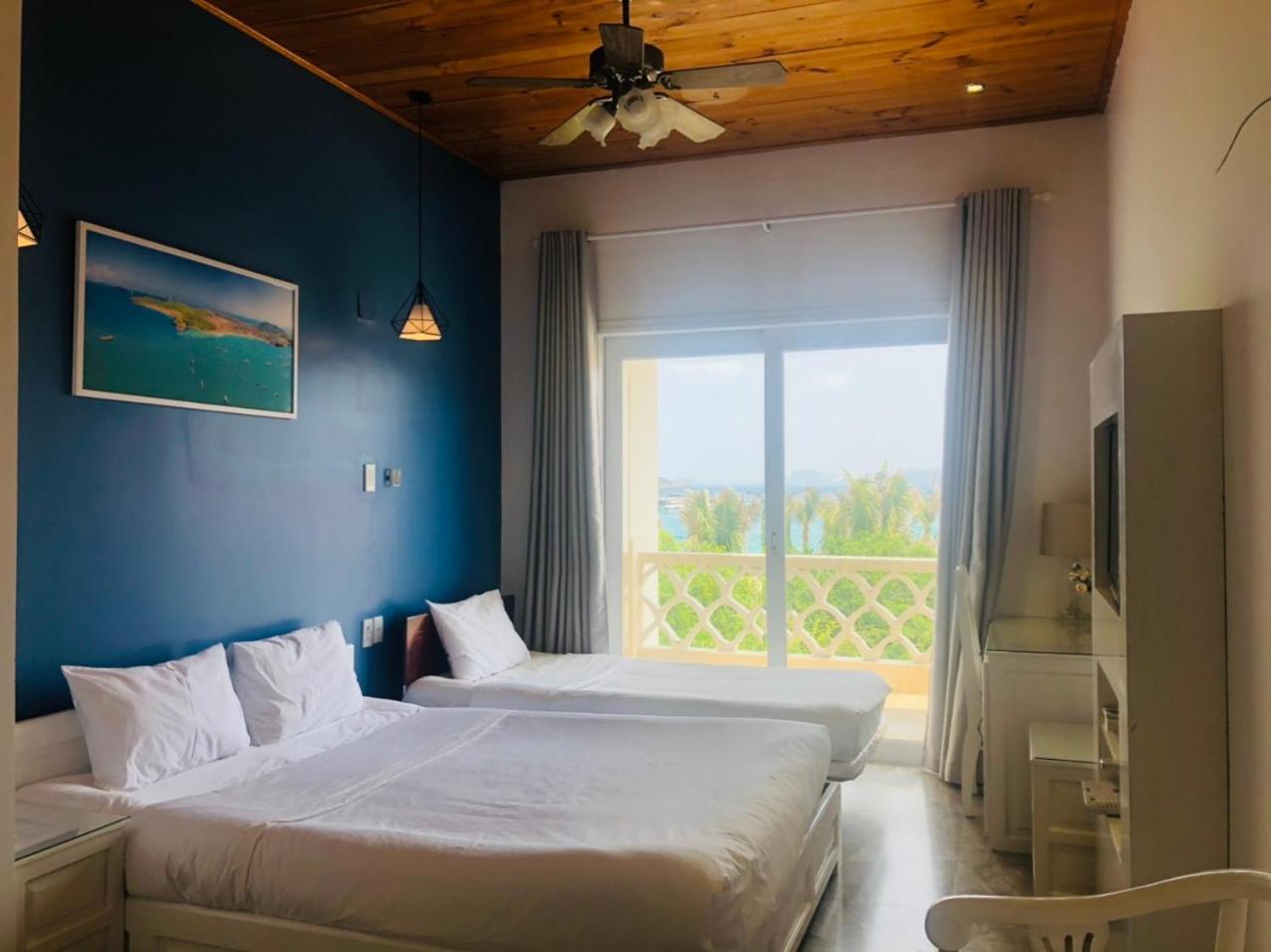 Triple Room - Photo 1