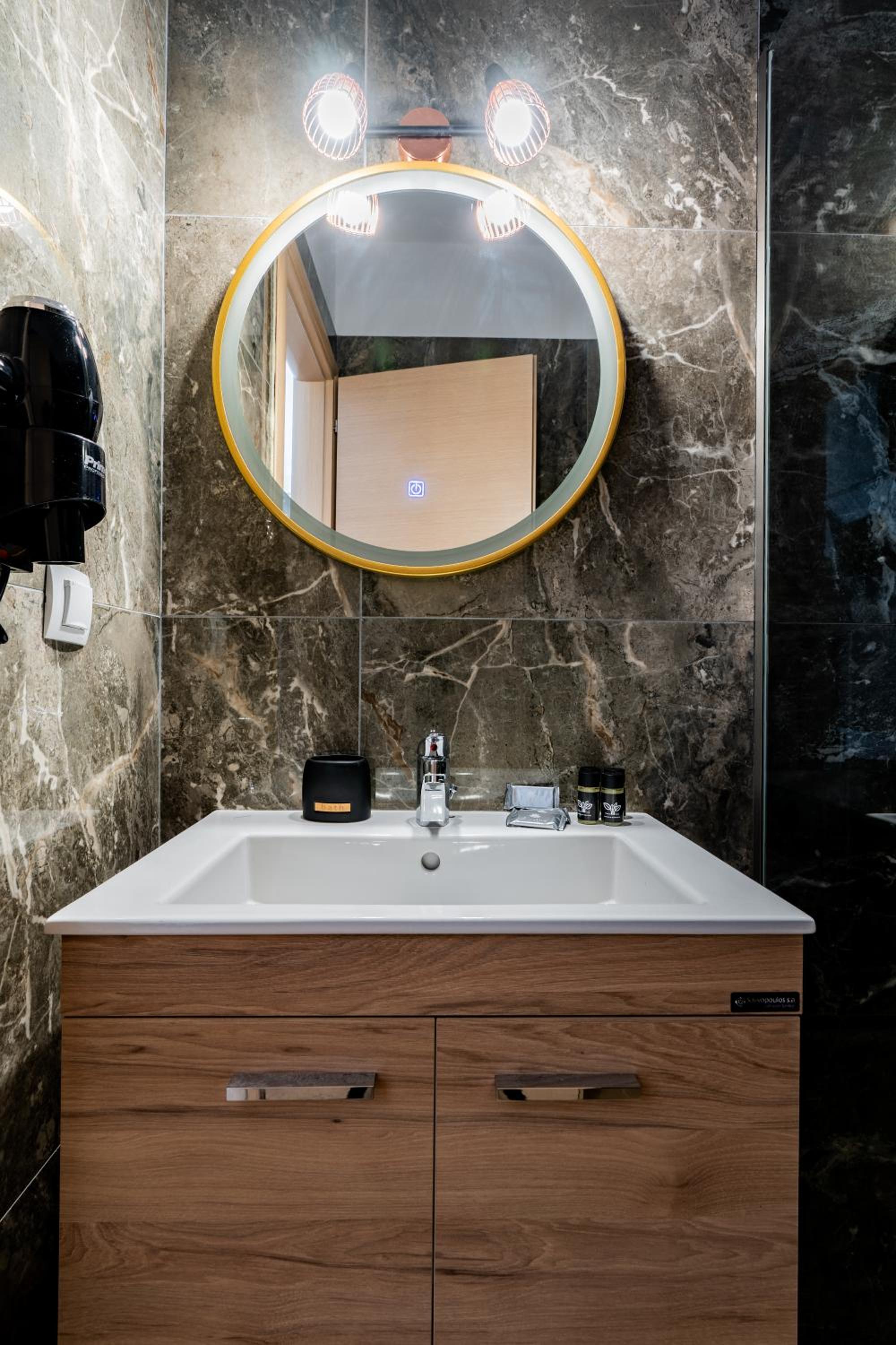 Superior Twin Room photo 2