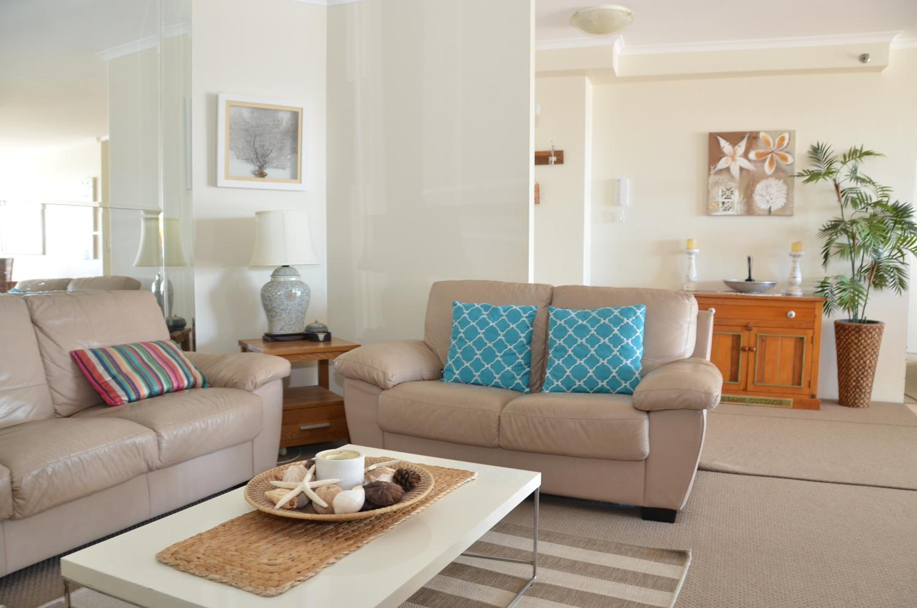 Superior Two-Bedroom Apartment - Photo 9
