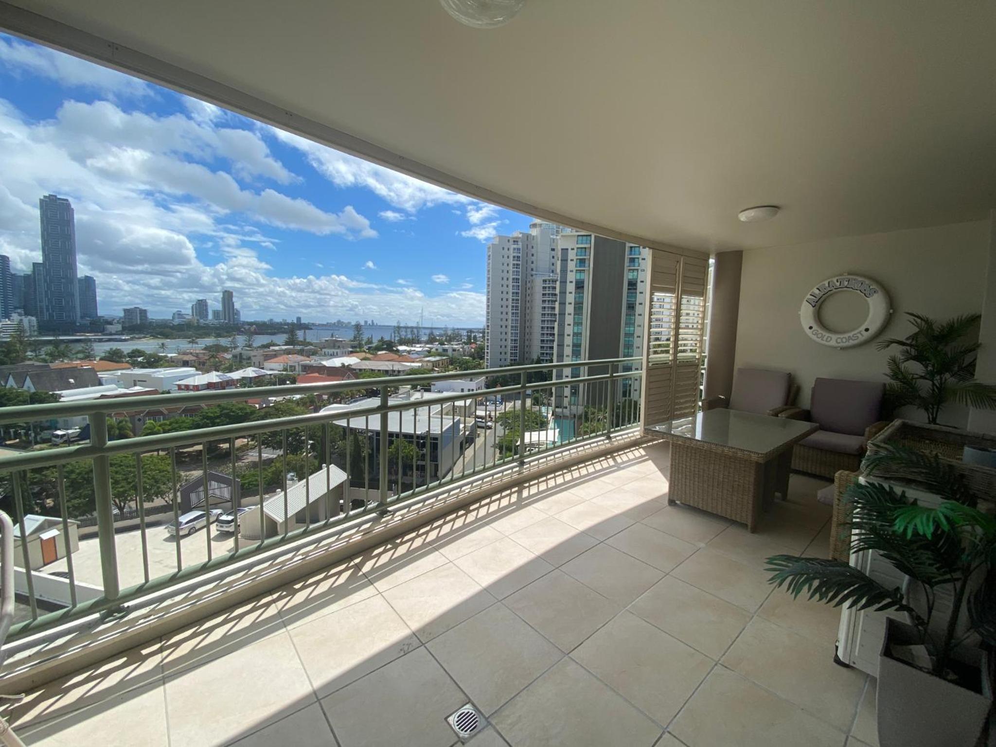Superior Two-Bedroom Apartment - Photo 22