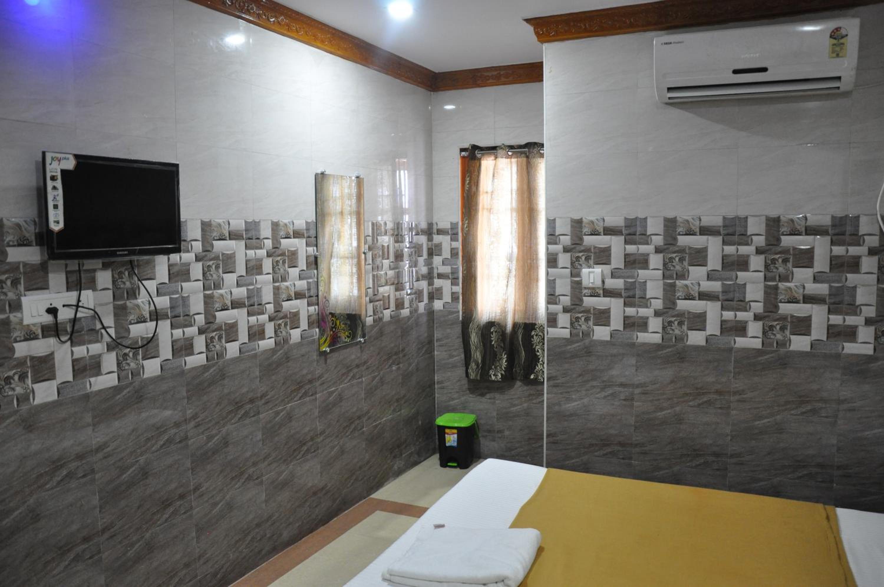 Deluxe Triple Room - Photo 4