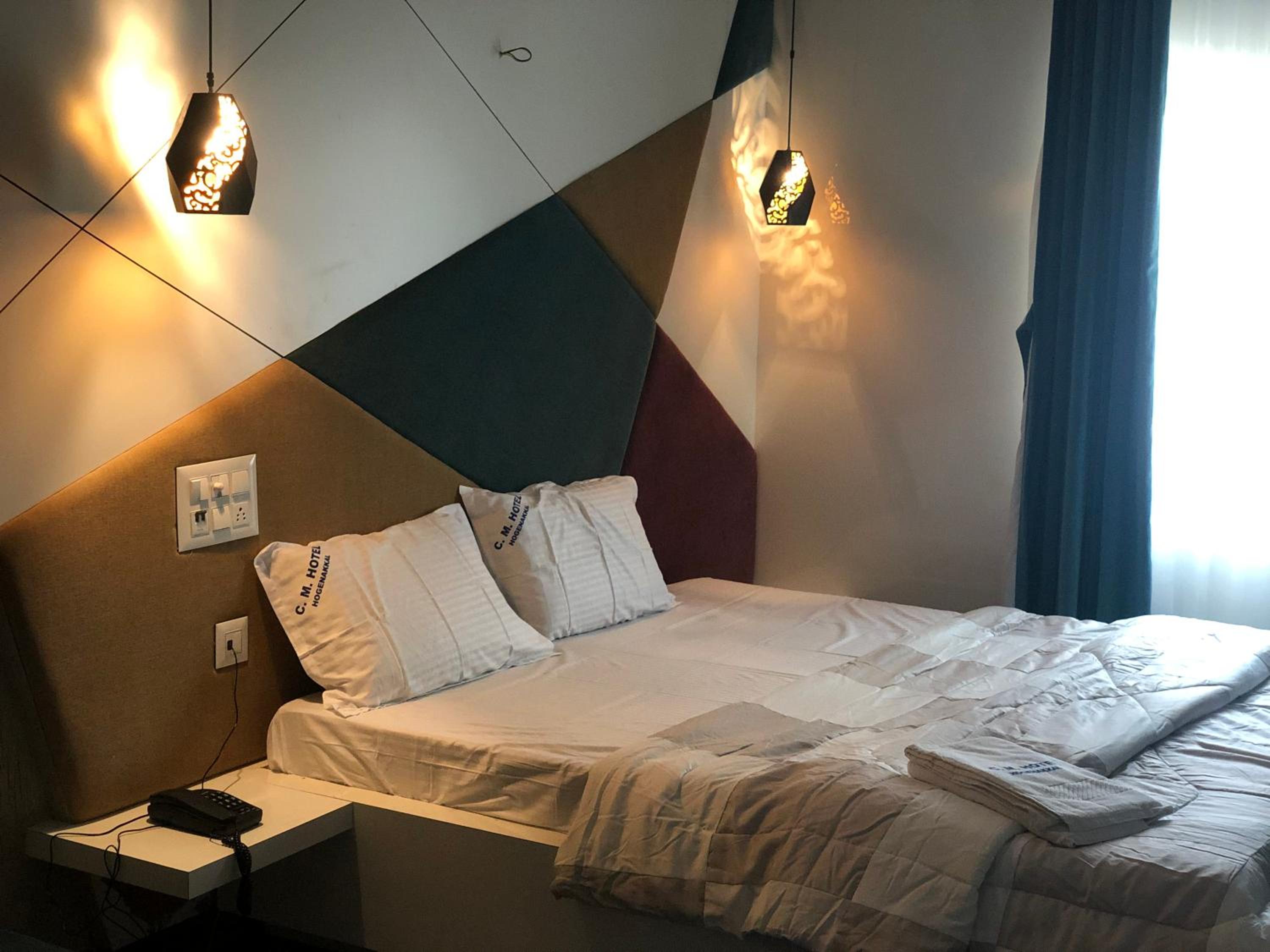 King Studio with Sofa Bed - Photo 4