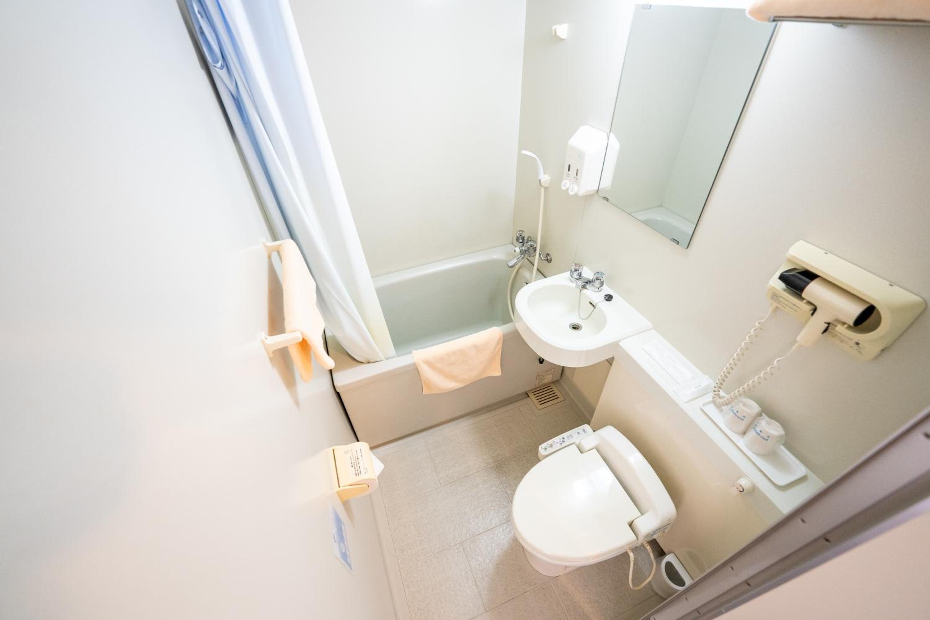 Single Room photo 3