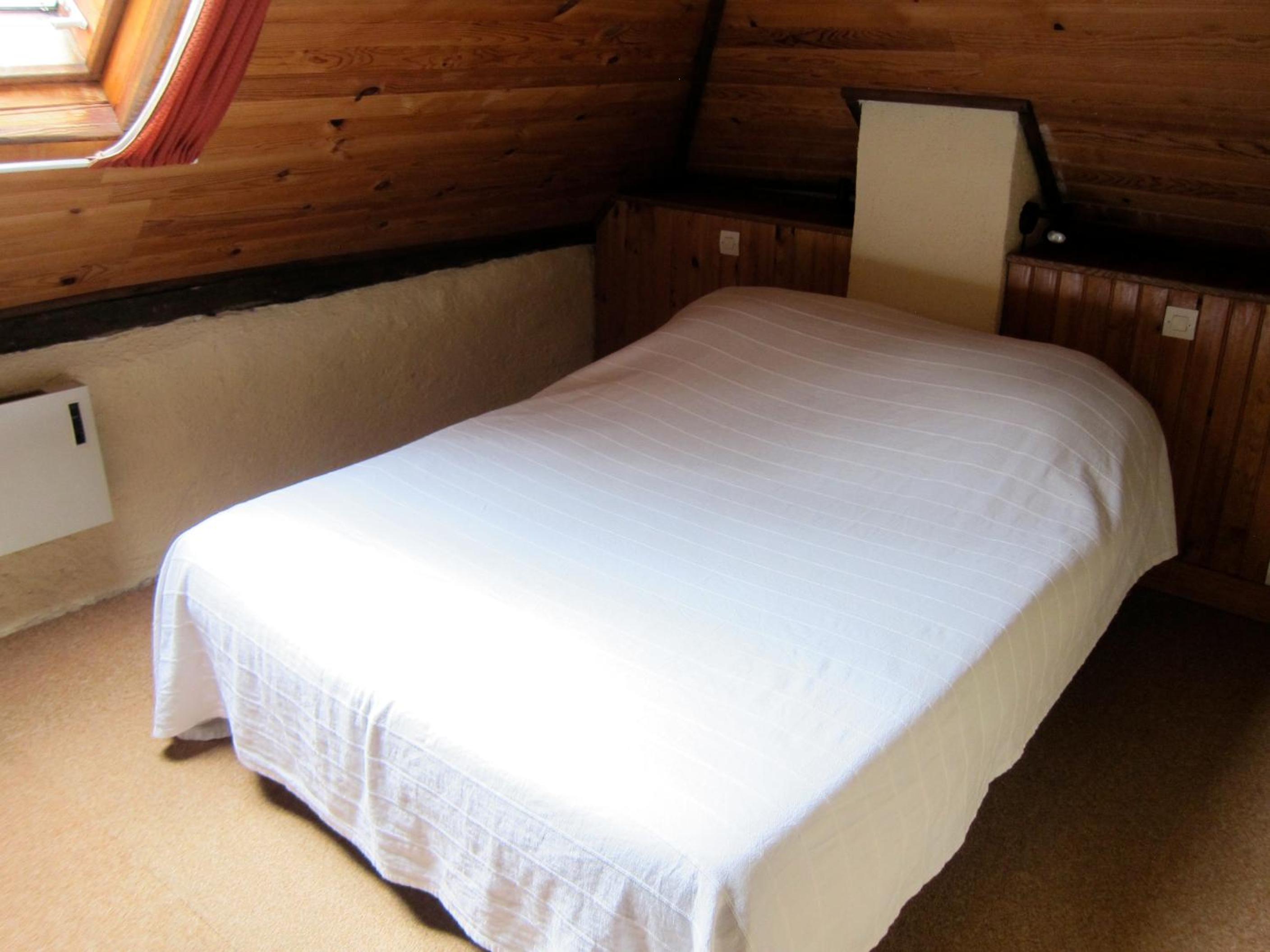 Quadruple Room with Bath photo 3