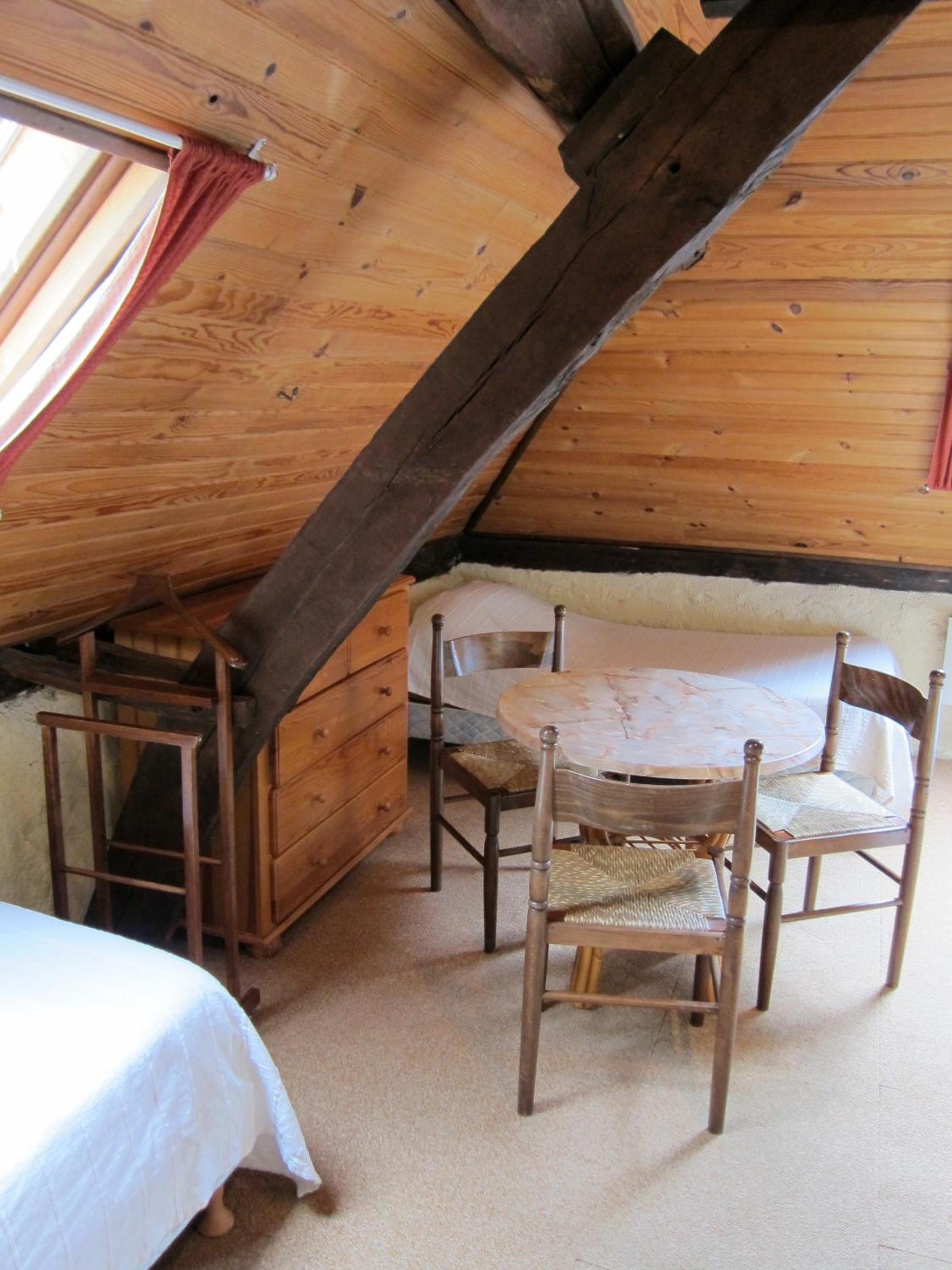 Quadruple Room with Bath photo 2