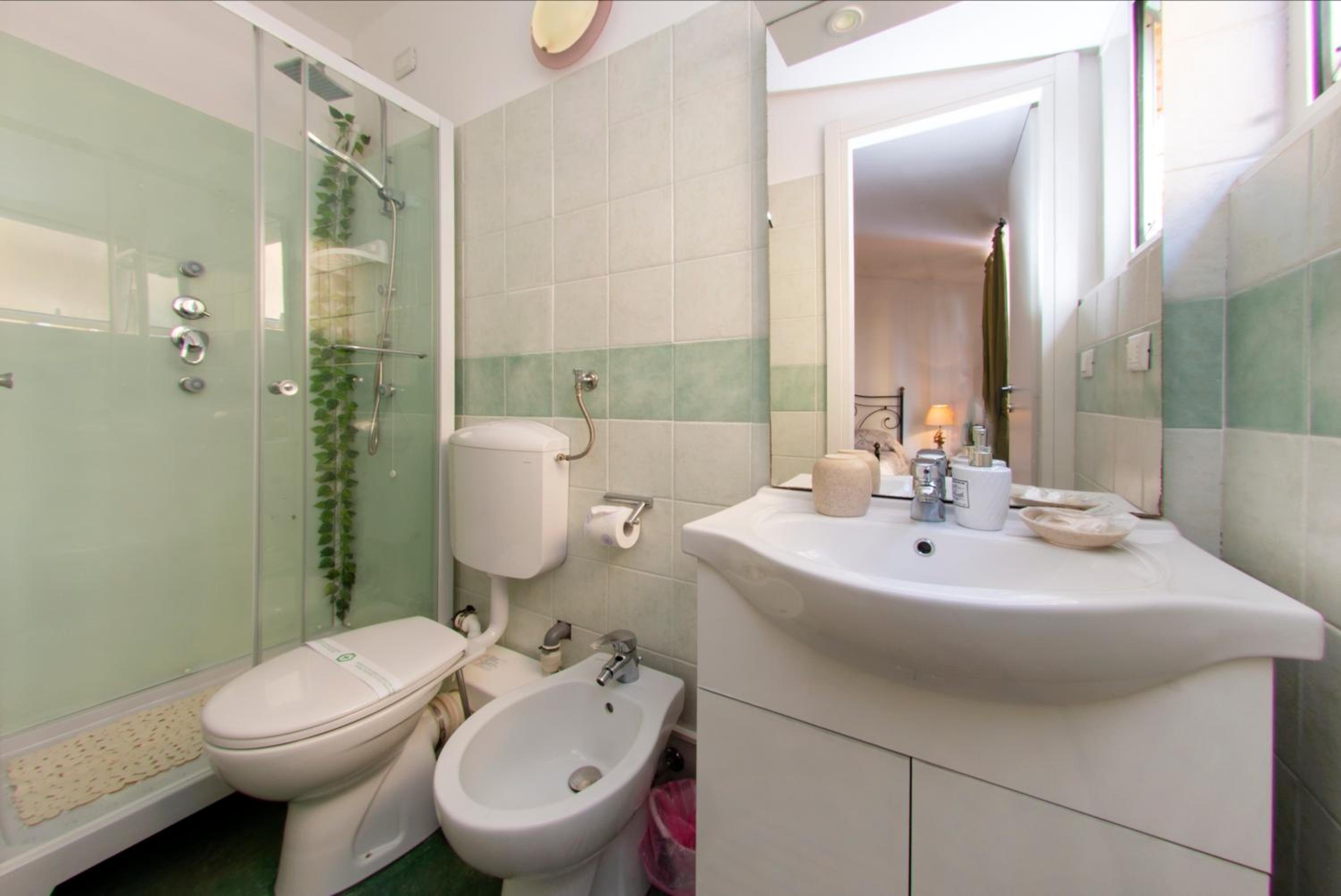 Double Room with Terrace - Photo 6