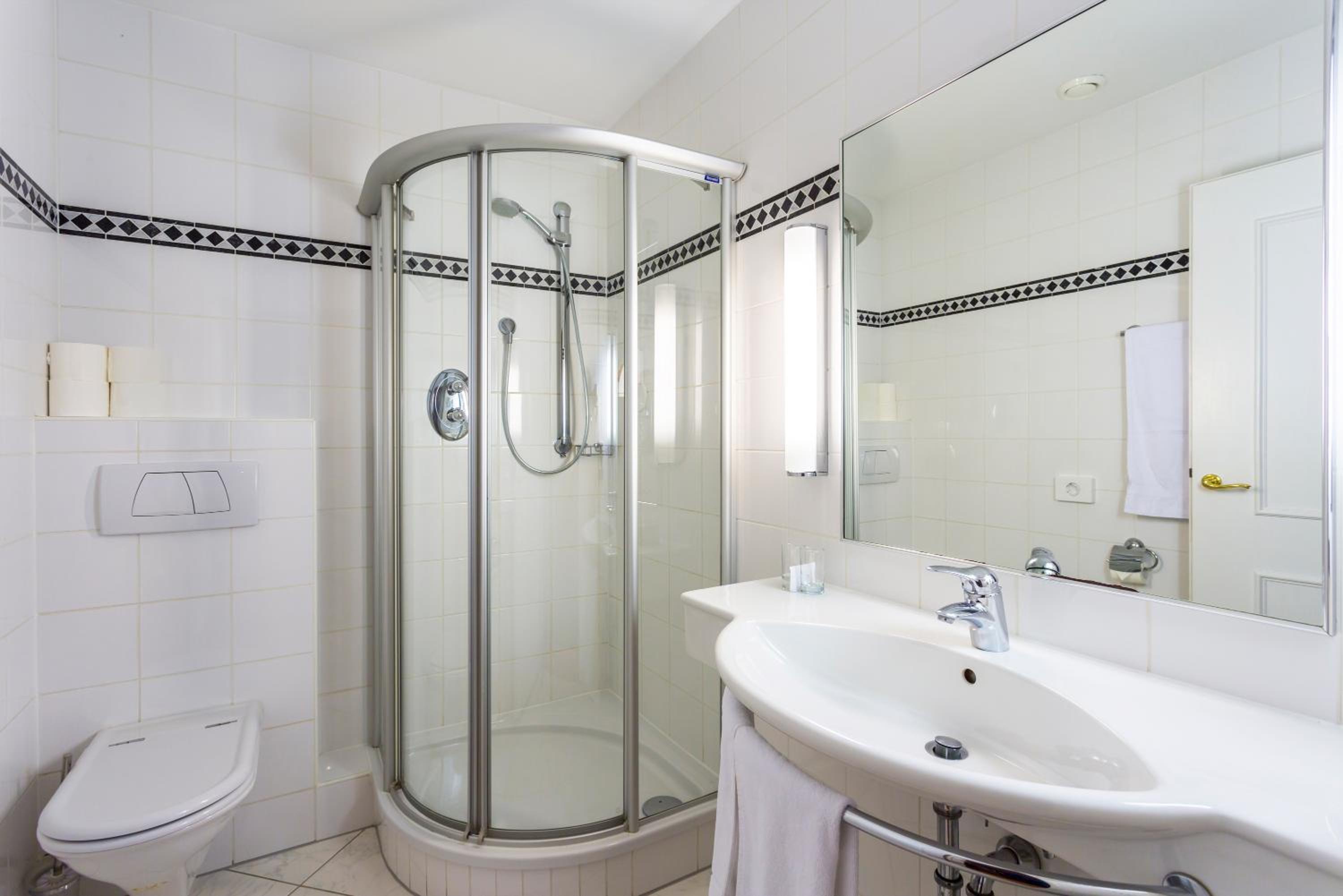 Double Room - Photo 4