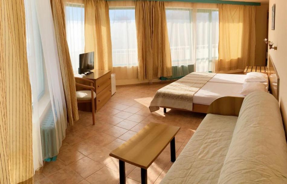 Twin Room photo 1