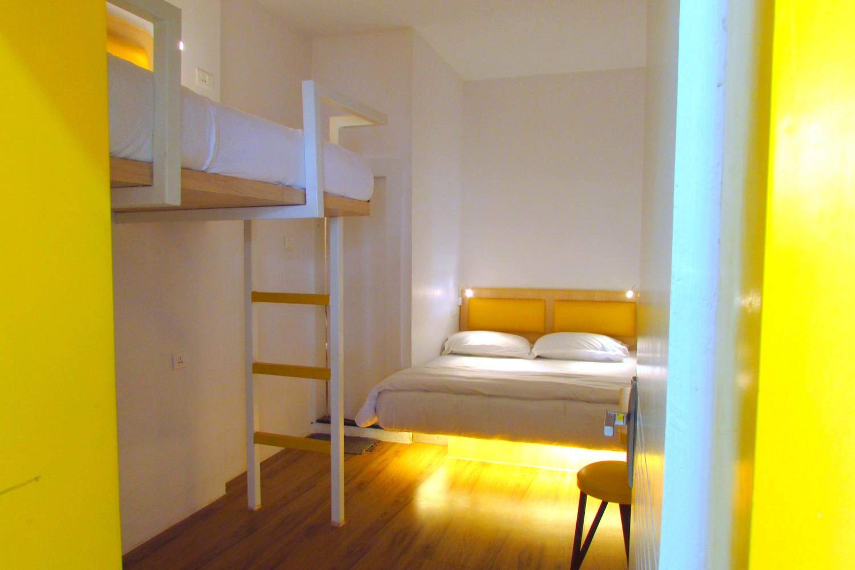 Budget Twin Room photo 1