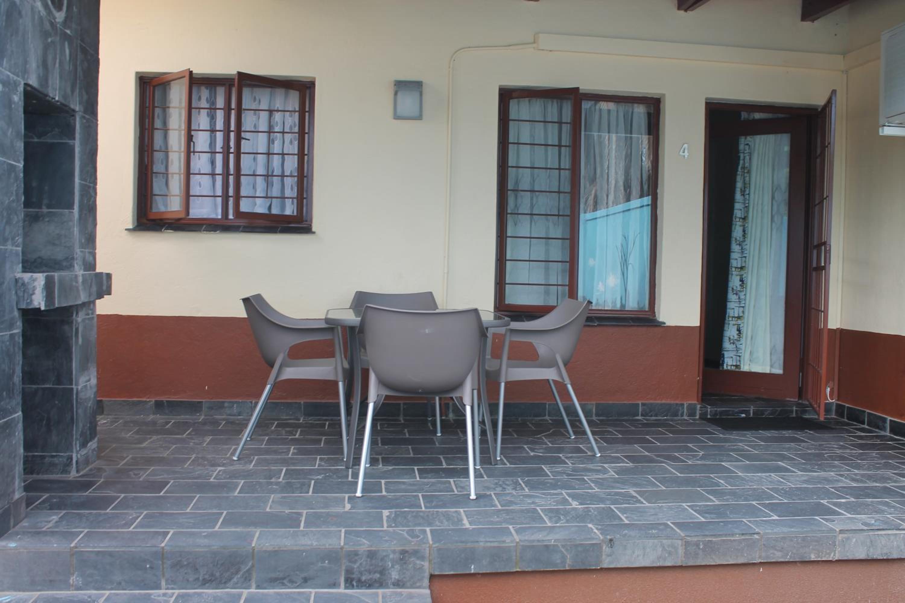 Apartment - Photo 5