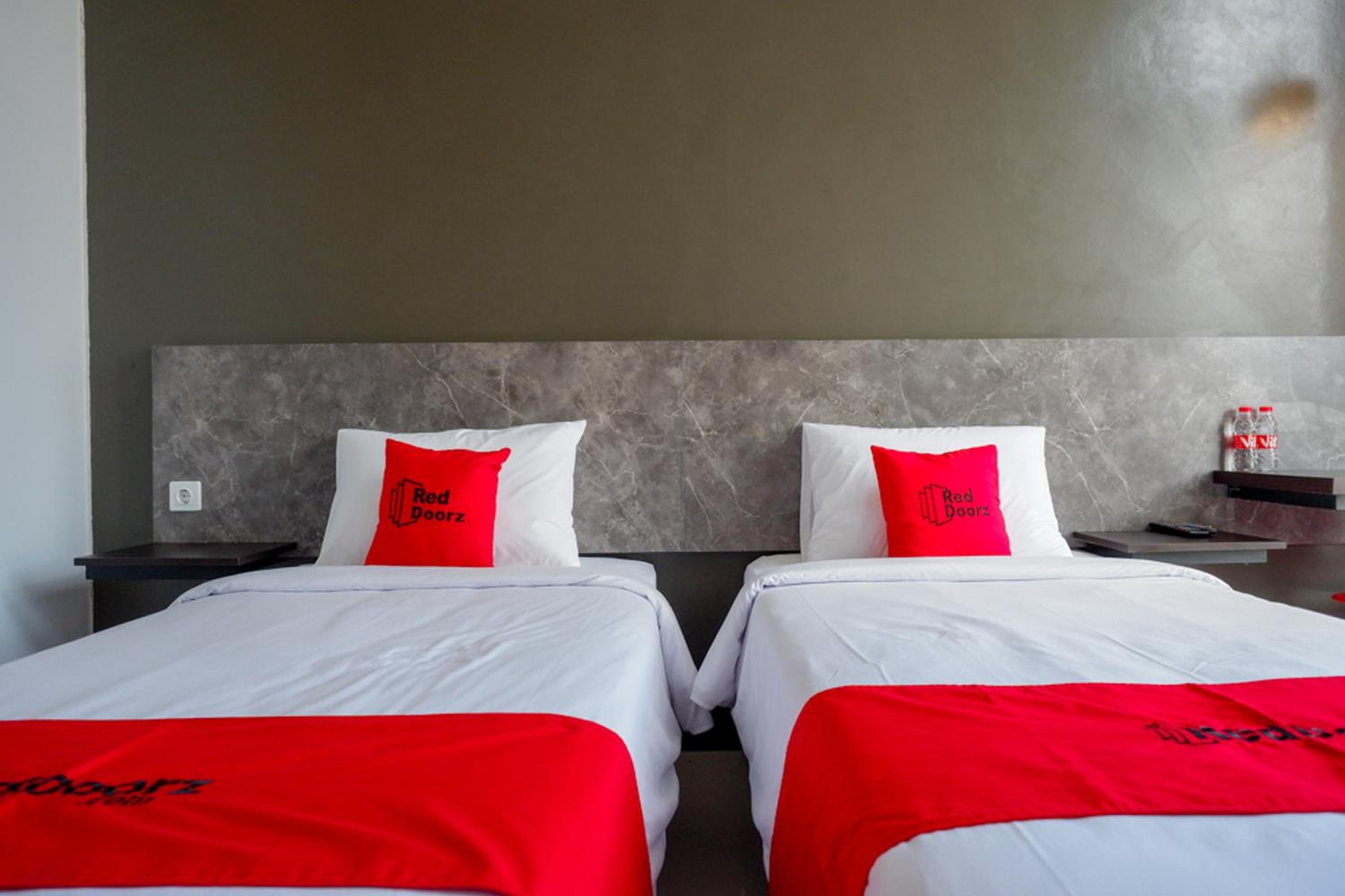 Twin Room - Photo 1