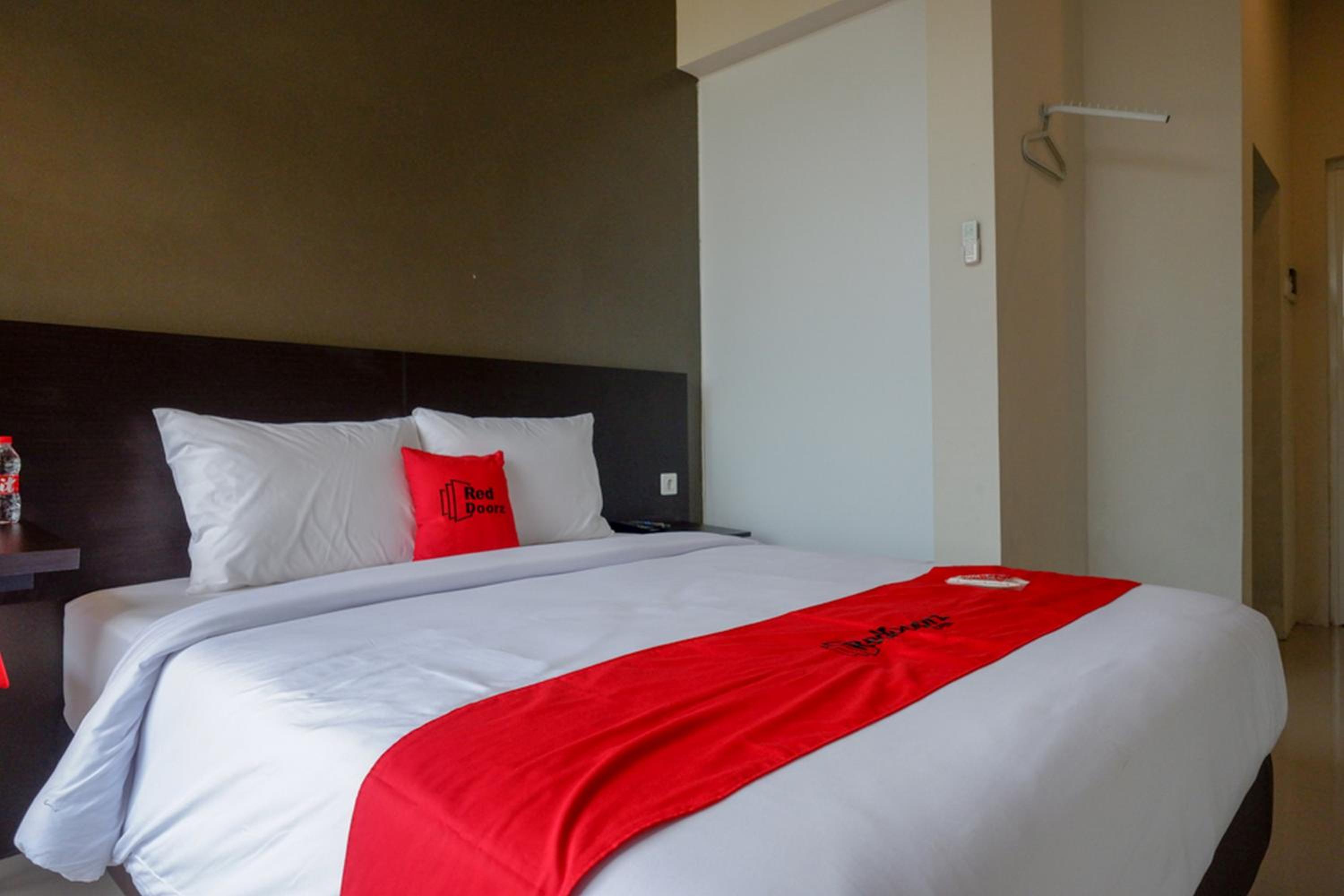 Standard Double Room - Photo 3