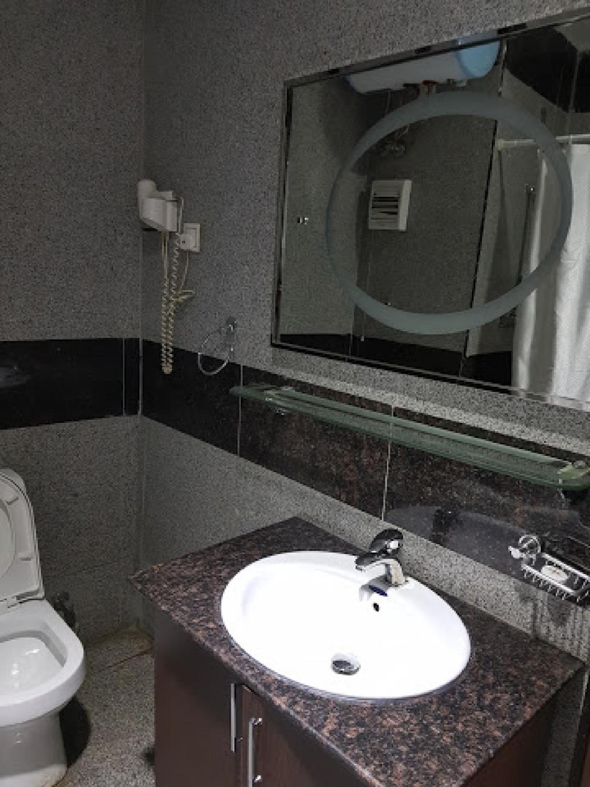 Double or Twin Room - Photo 25