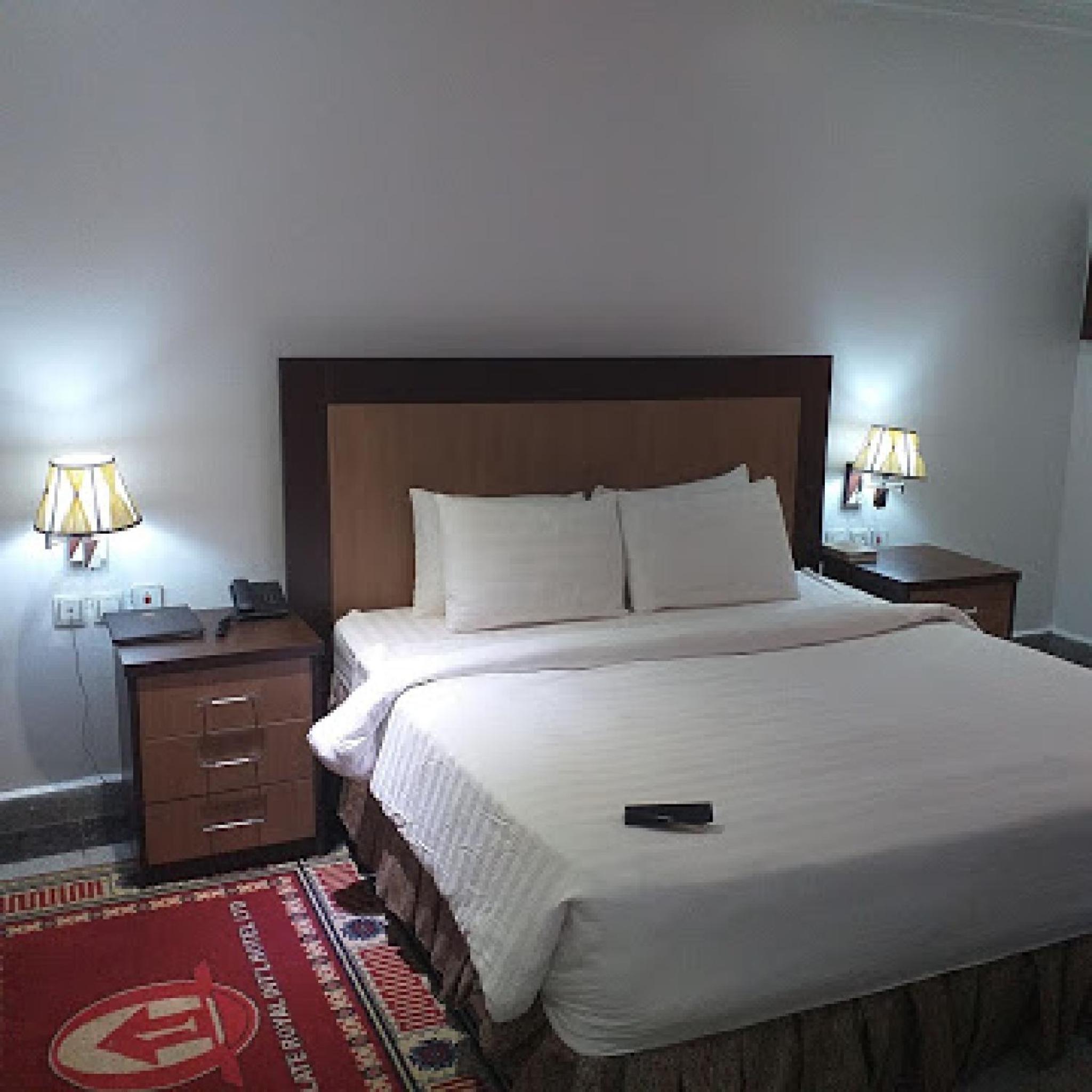 Double or Twin Room - Photo 28