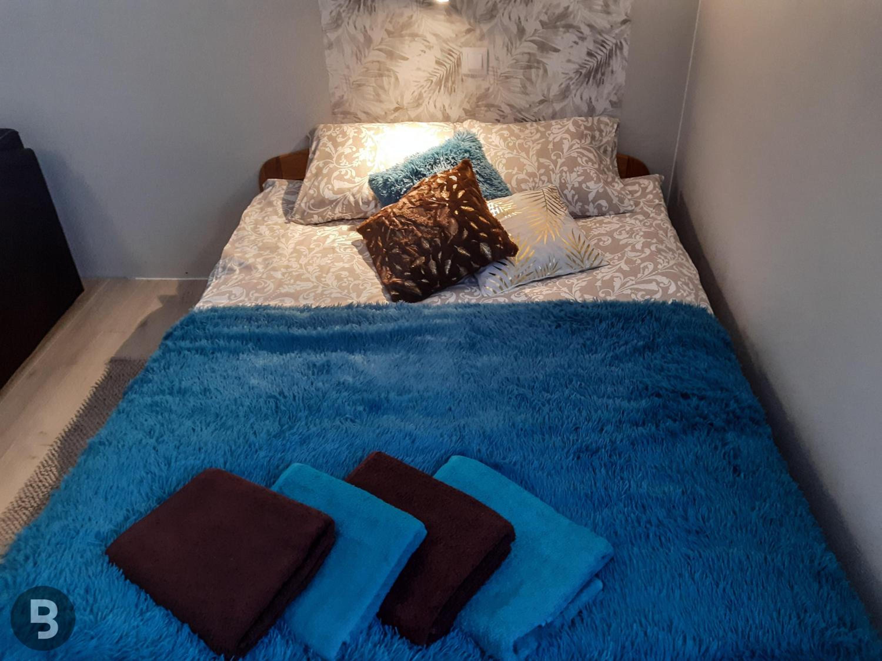 Apartment photo 1