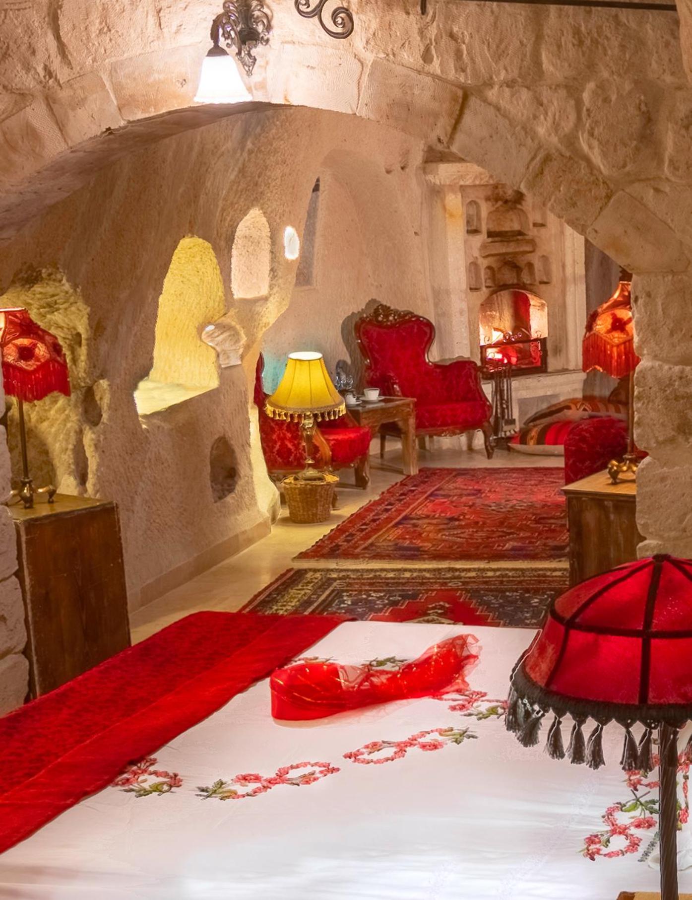 Cave Suite - Photo 52