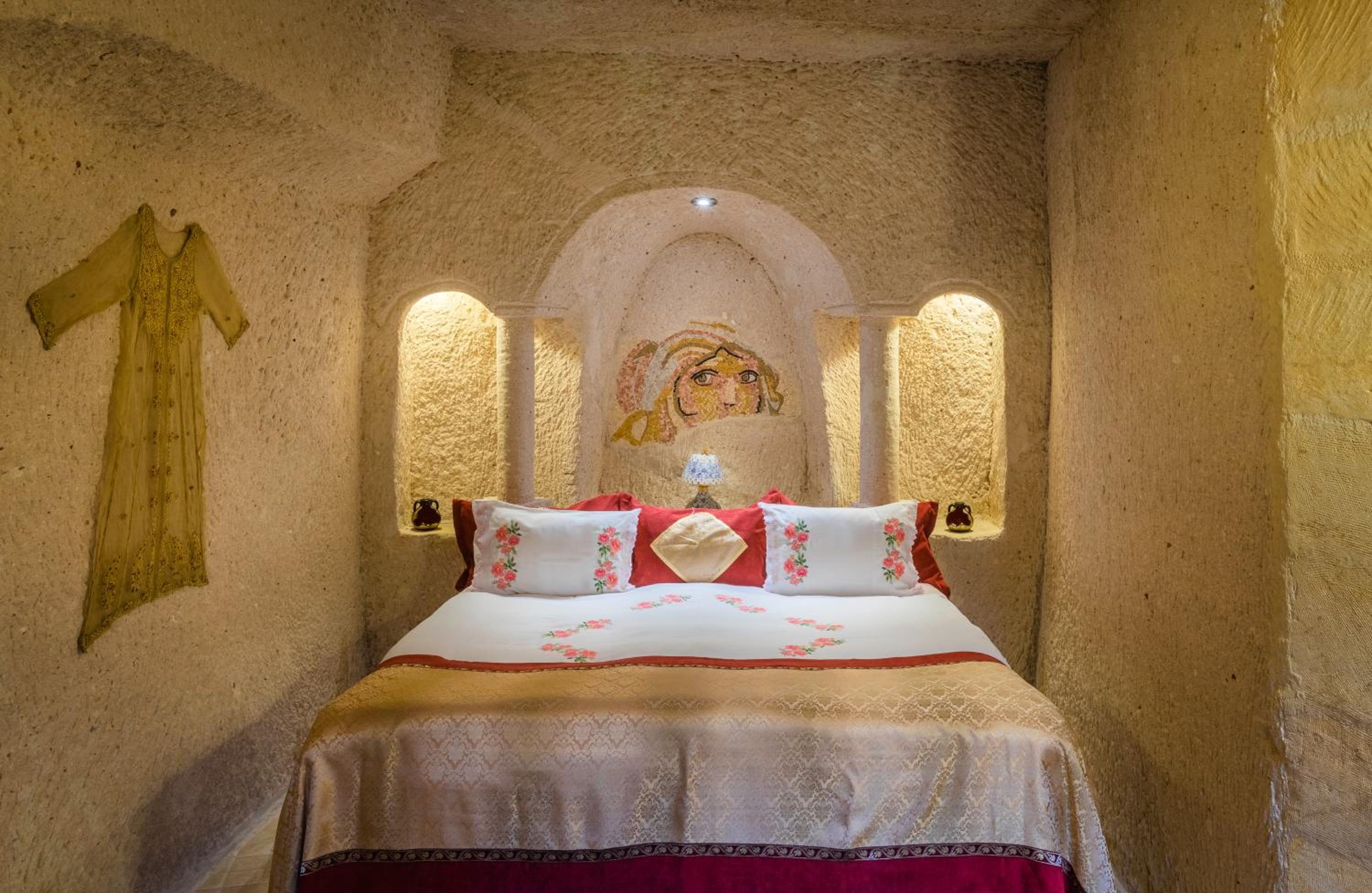 Cave Suite - Photo 42