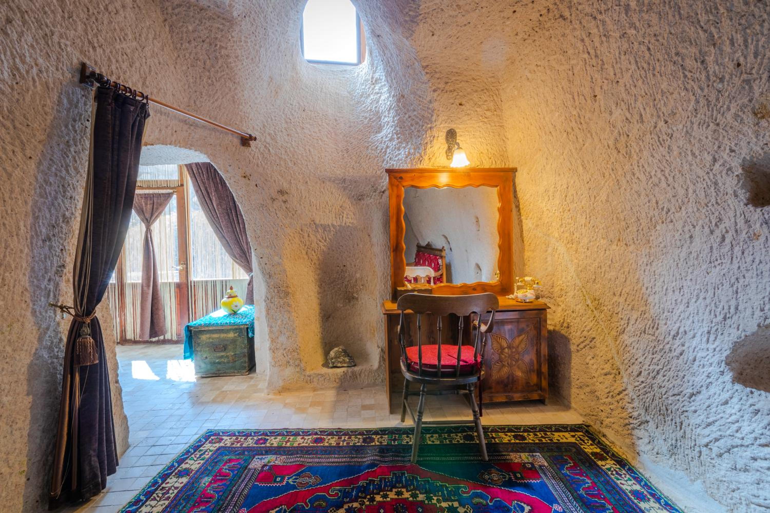 Cave Suite - Photo 69