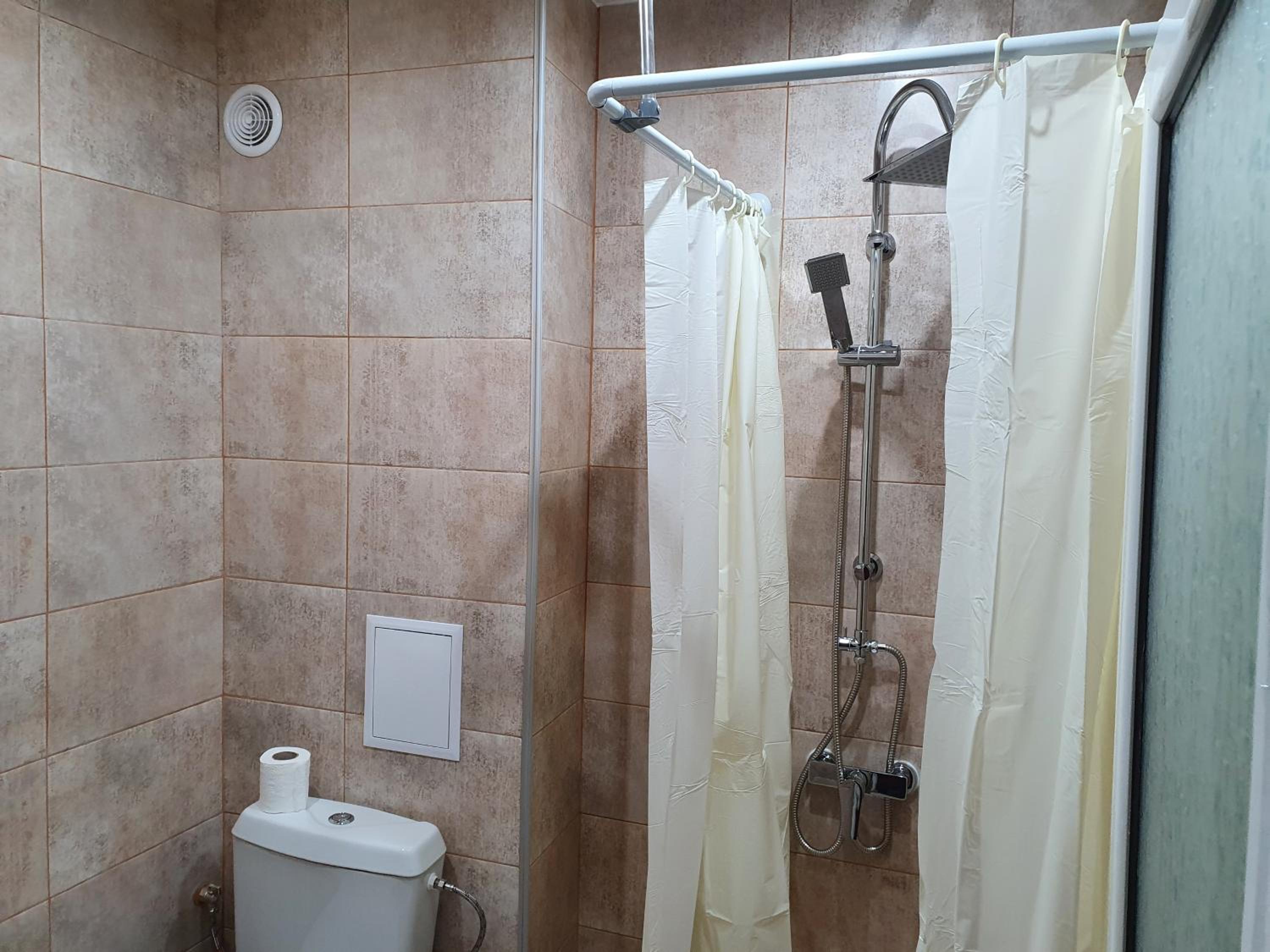 Double or Twin Room - Photo 21