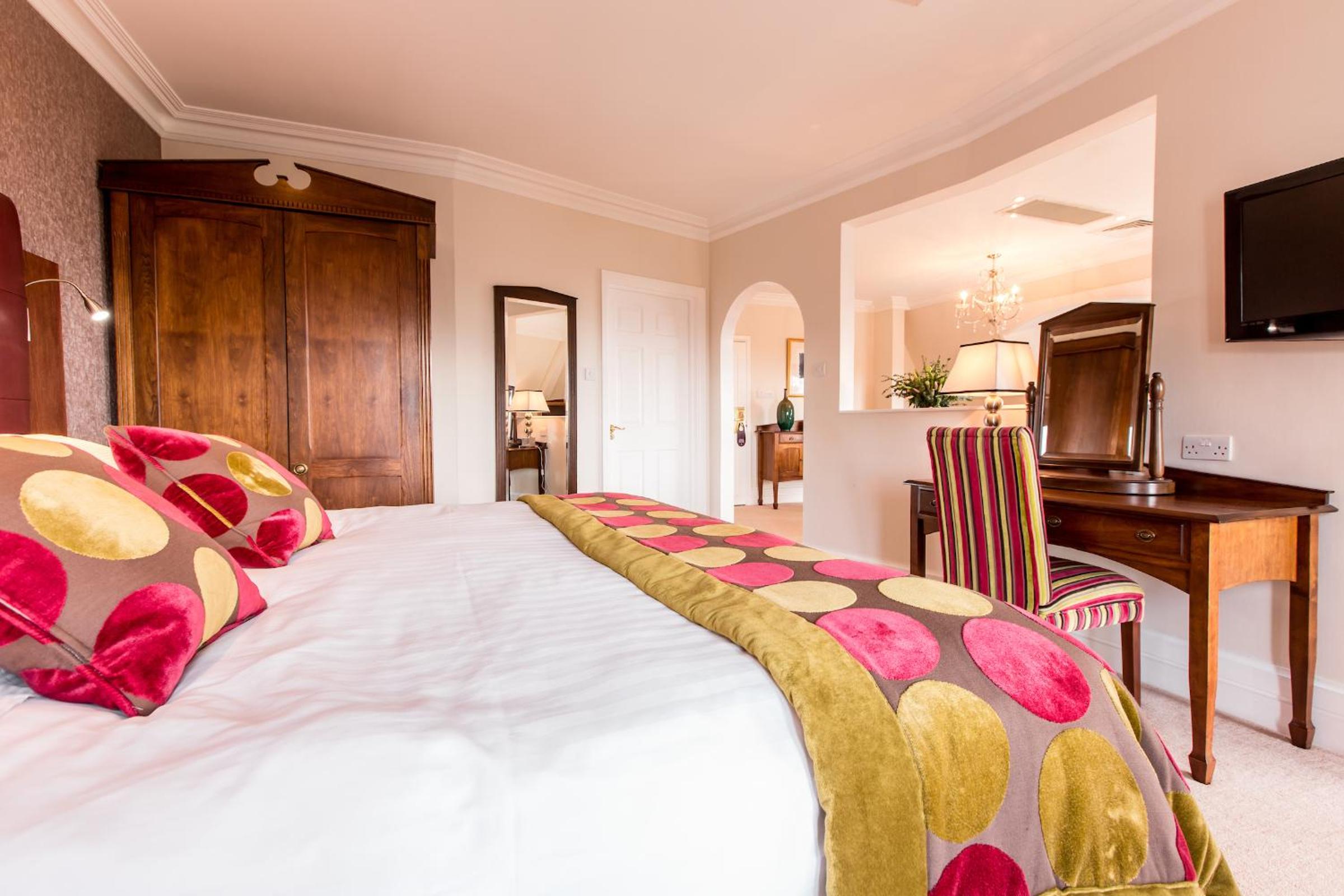 Estate Suite - Photo 4