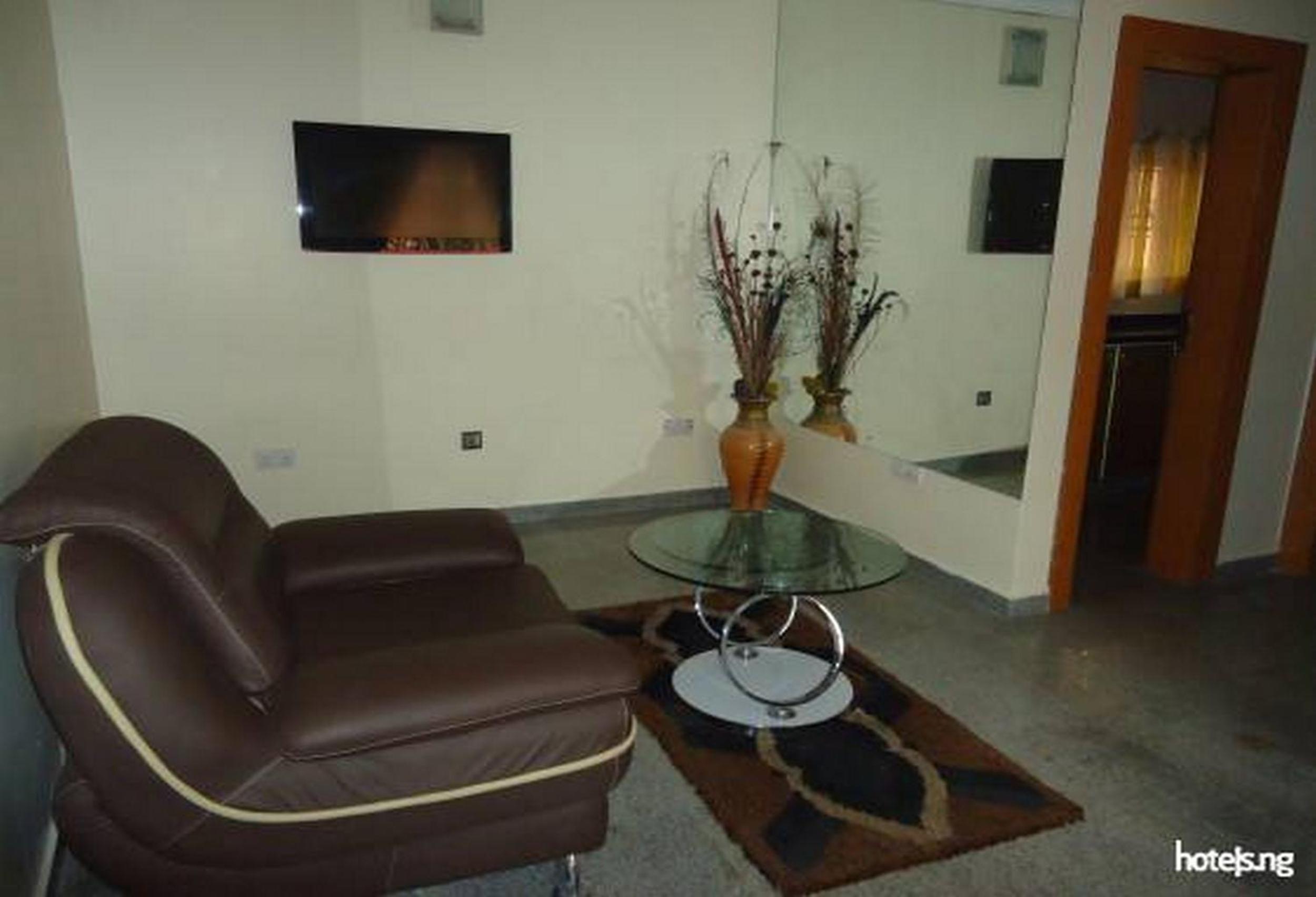 Double or Twin Room photo 2