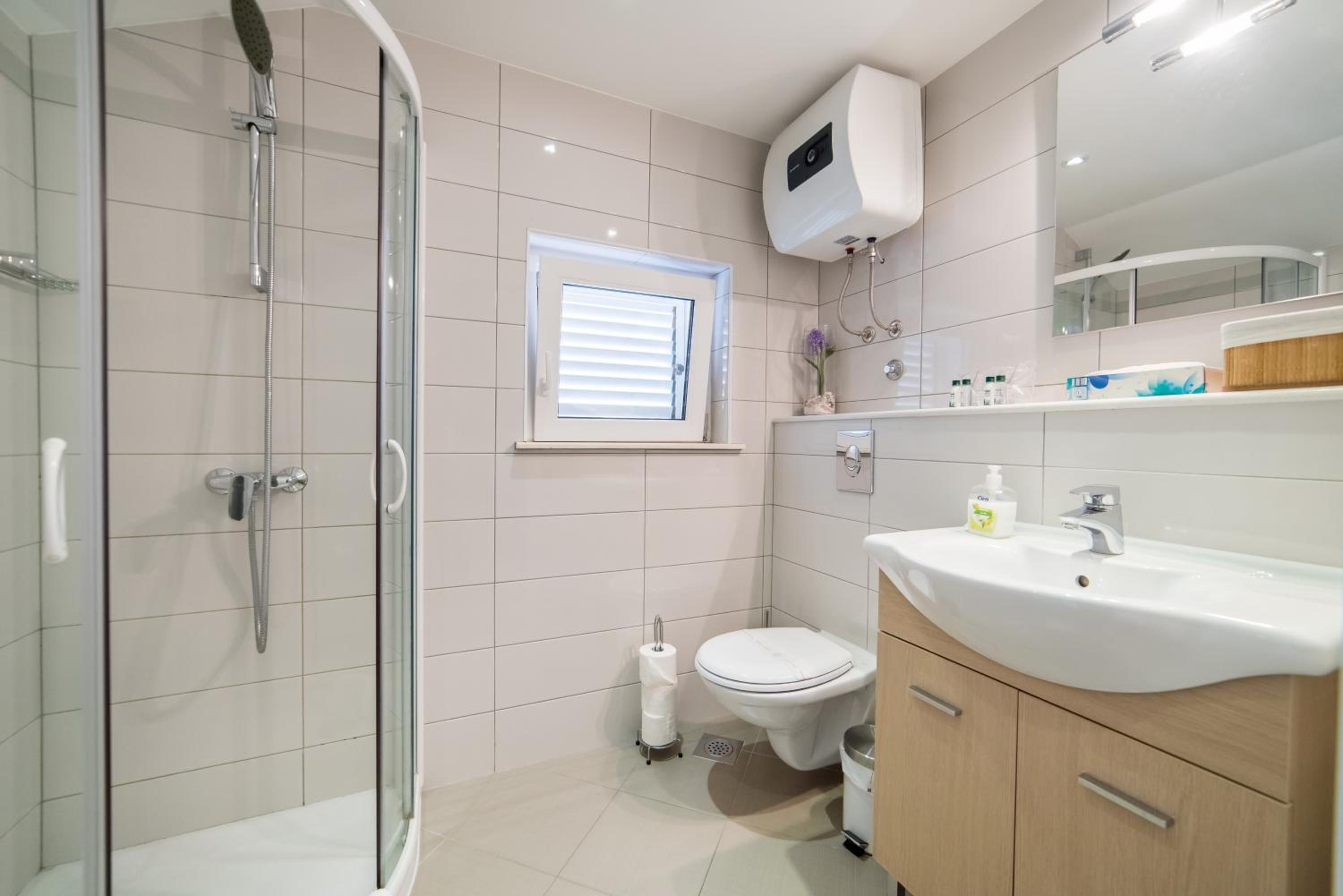 Studio Apartment photo 2