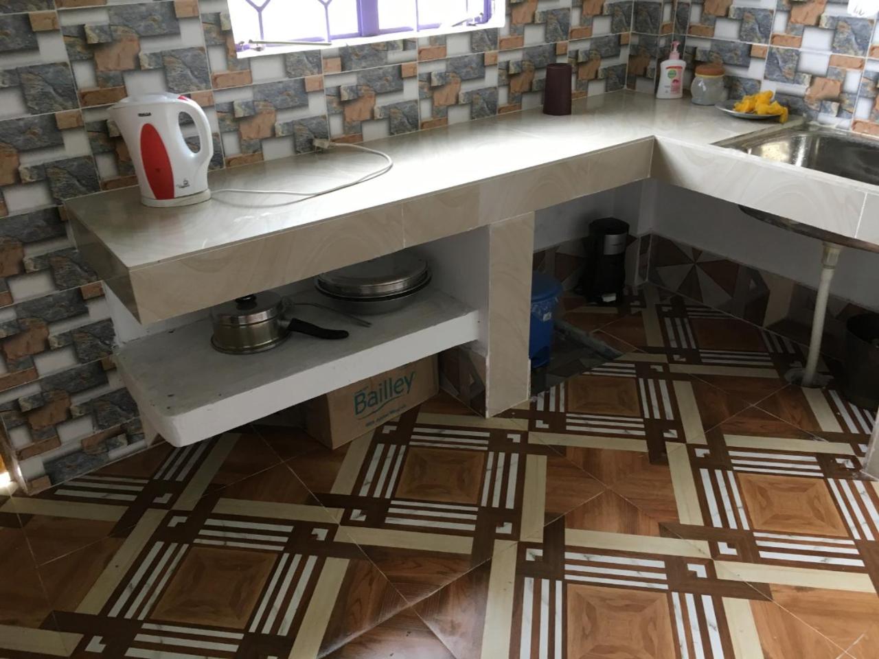Double Room - Photo 16