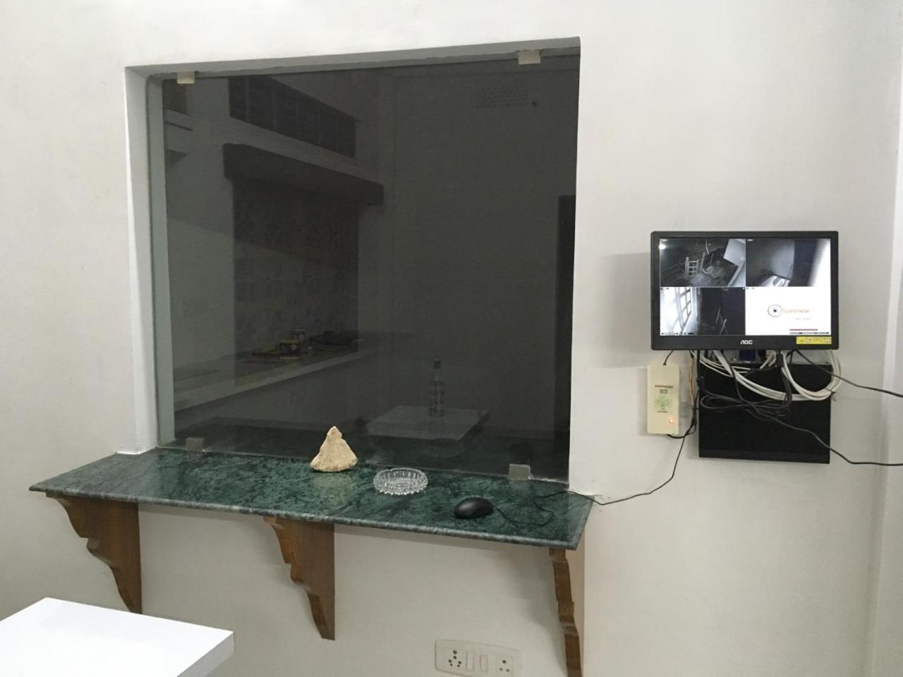 Double Room - Photo 10