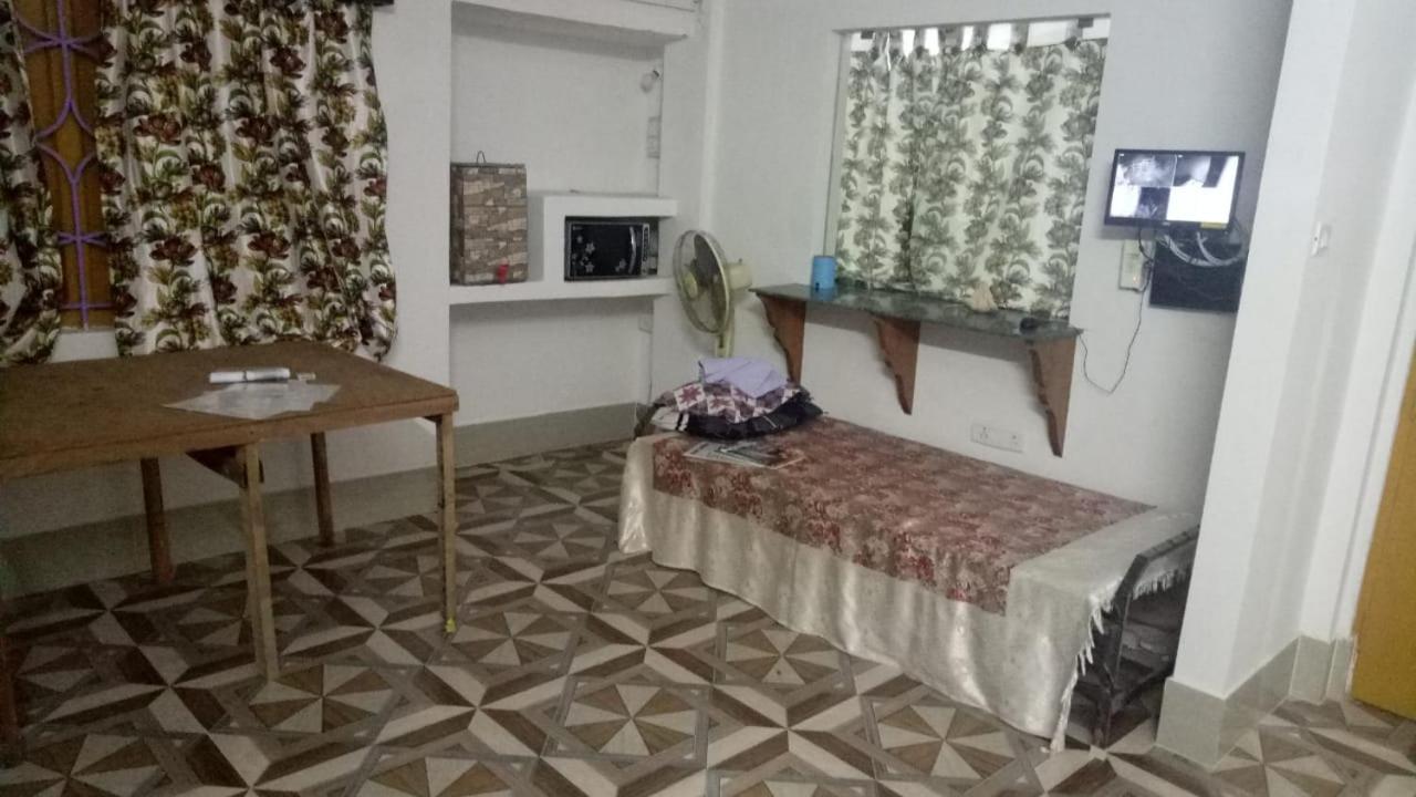 Double Room - Photo 7