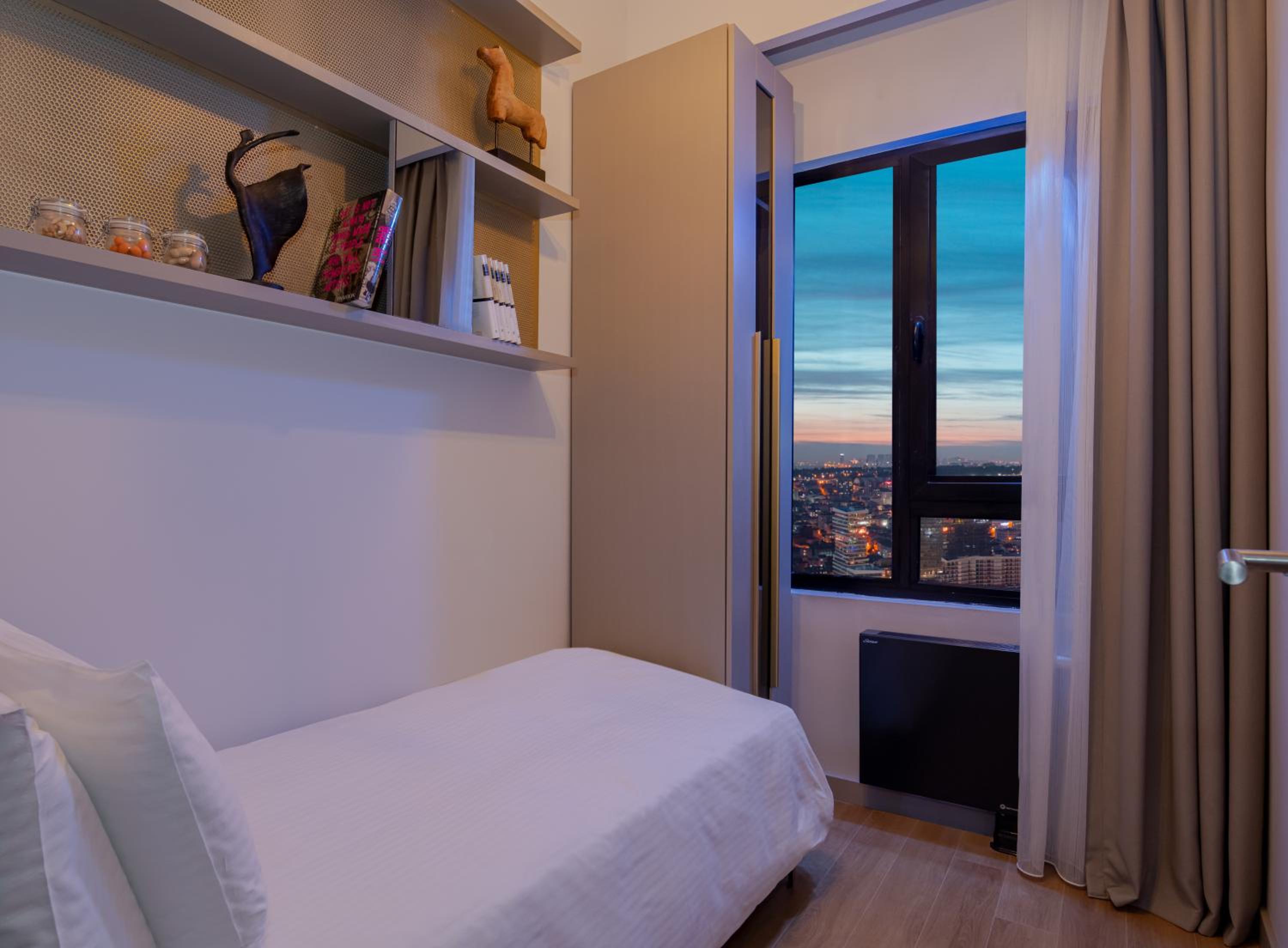 Junior Two Bedroom Apartment photo 3