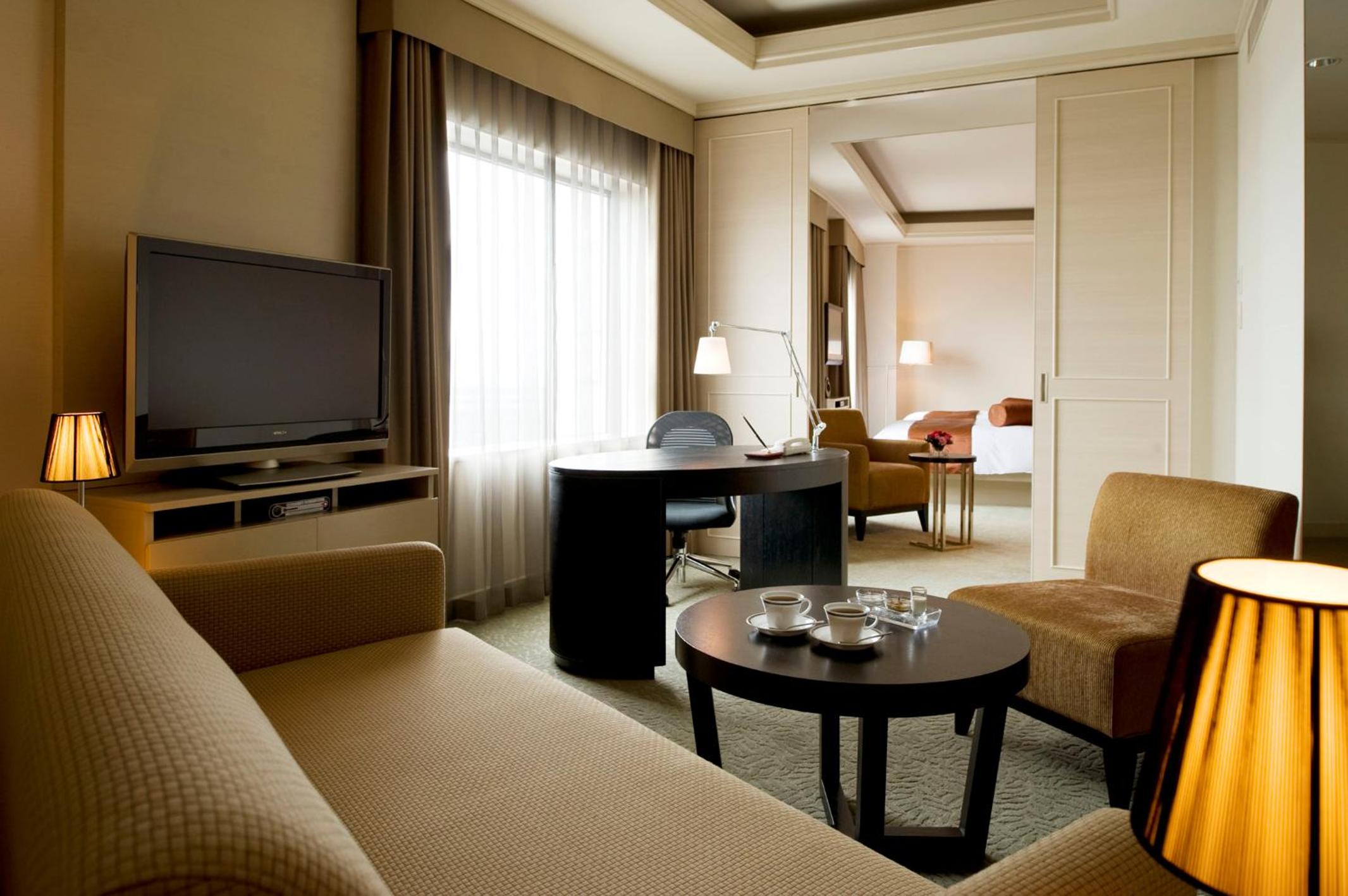 Royal Twin Suite - Photo 1
