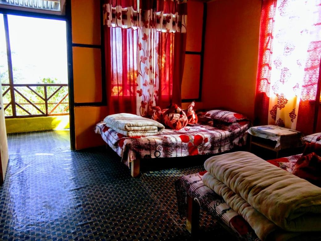 Quadruple Room - Photo 11