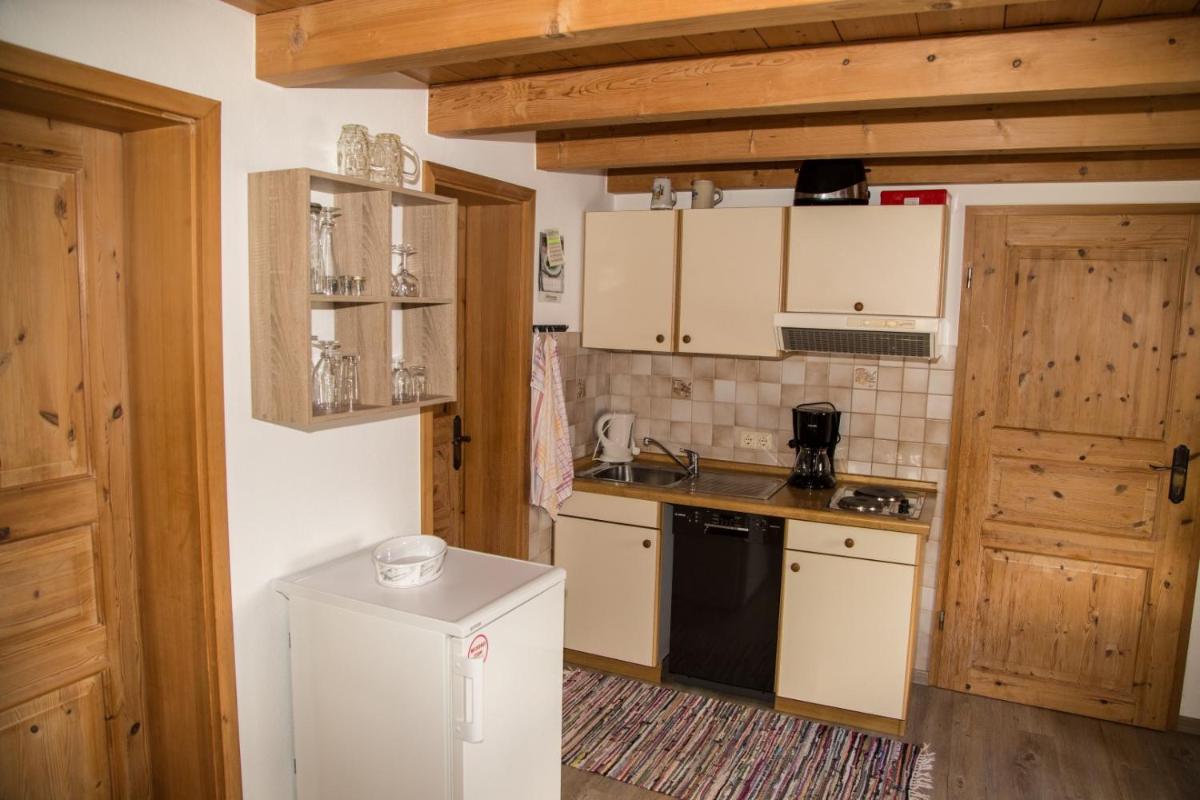 Apartment photo 2