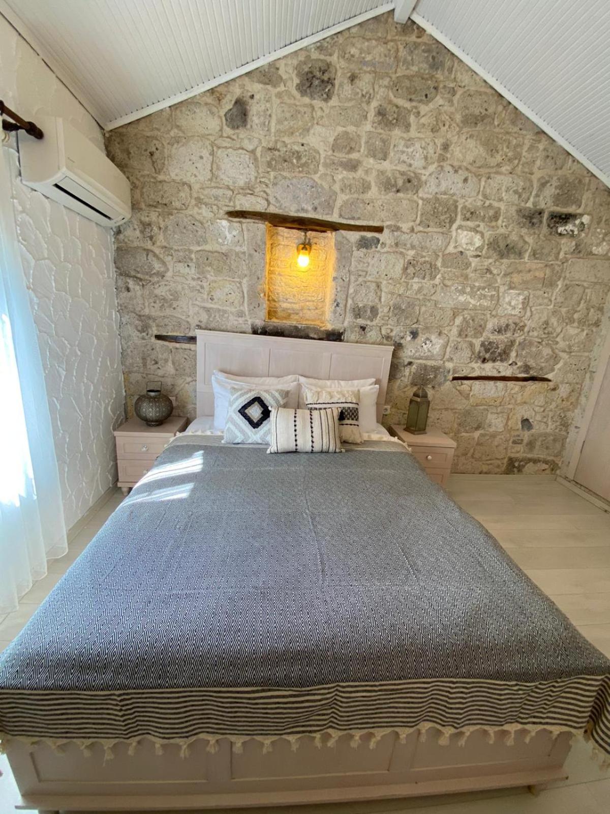 Quarto Duplo