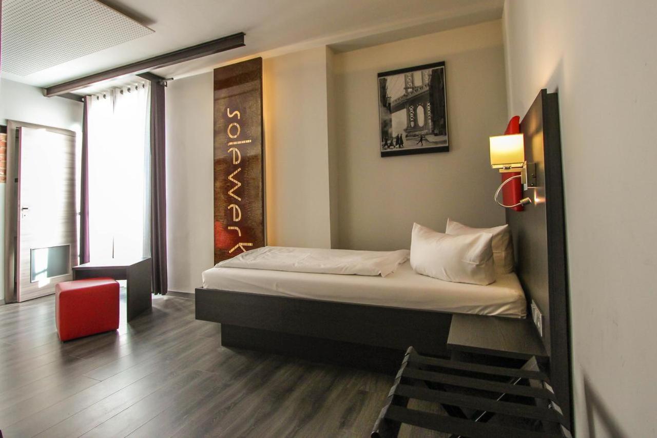 Comfort Single Room