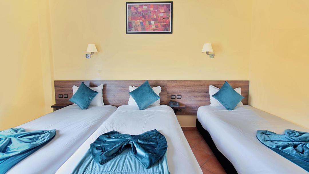 Triple Room with City View