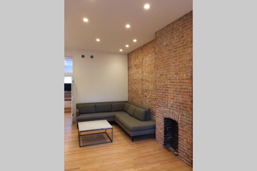 One-Bedroom Apartment - Photo 17