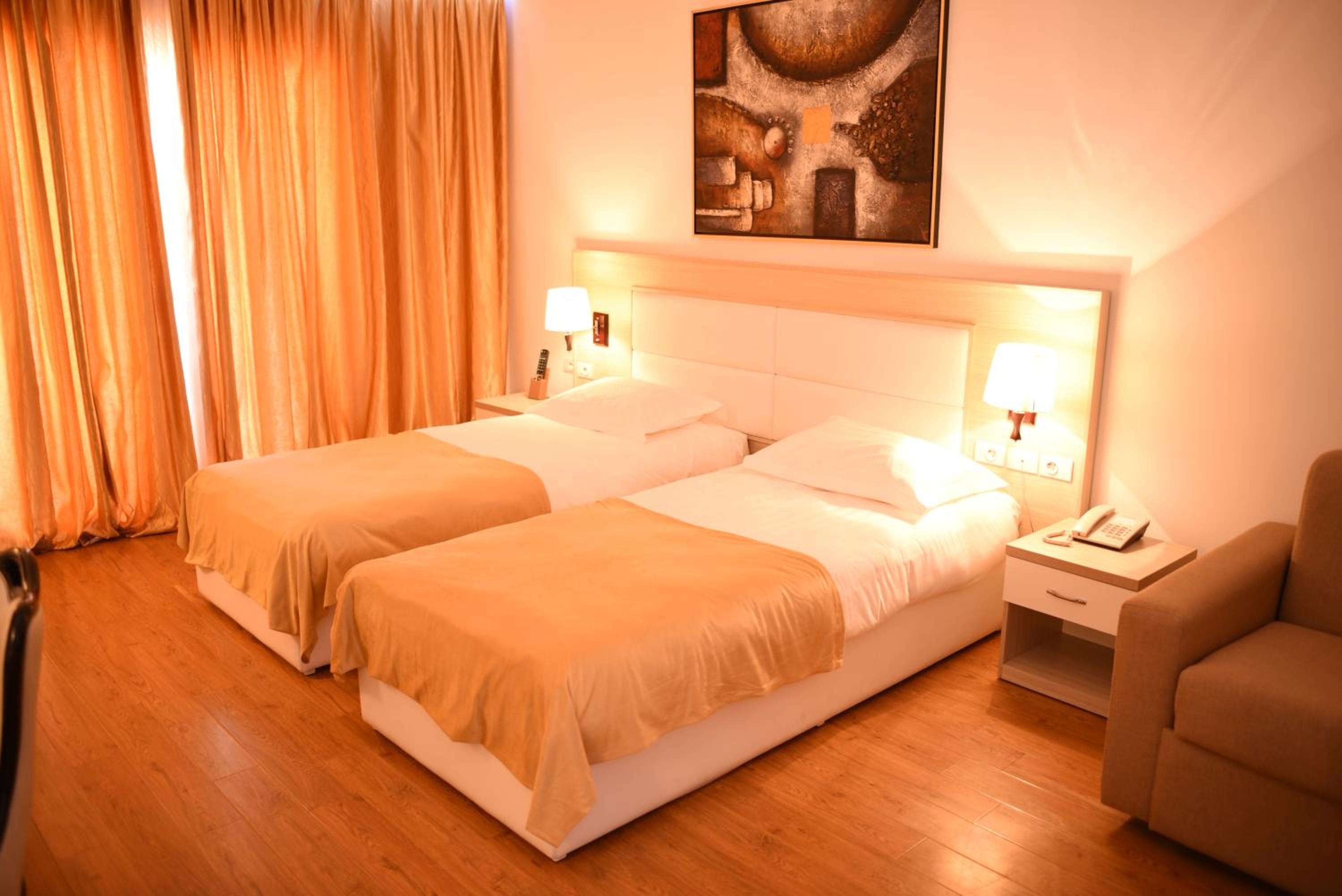 Triple Room with Sea View
